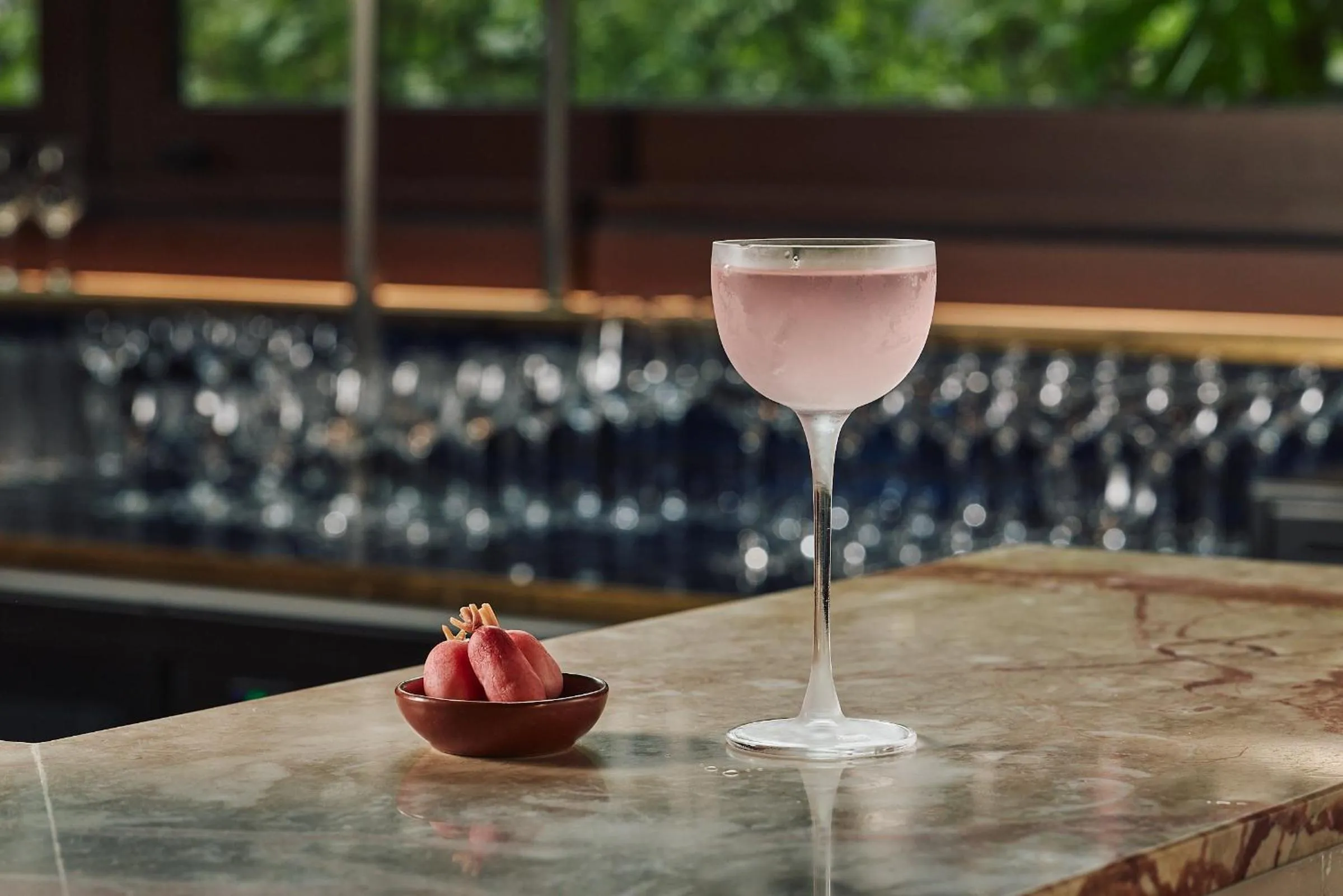 Alcoholic drinks in Hyde Melbourne Place