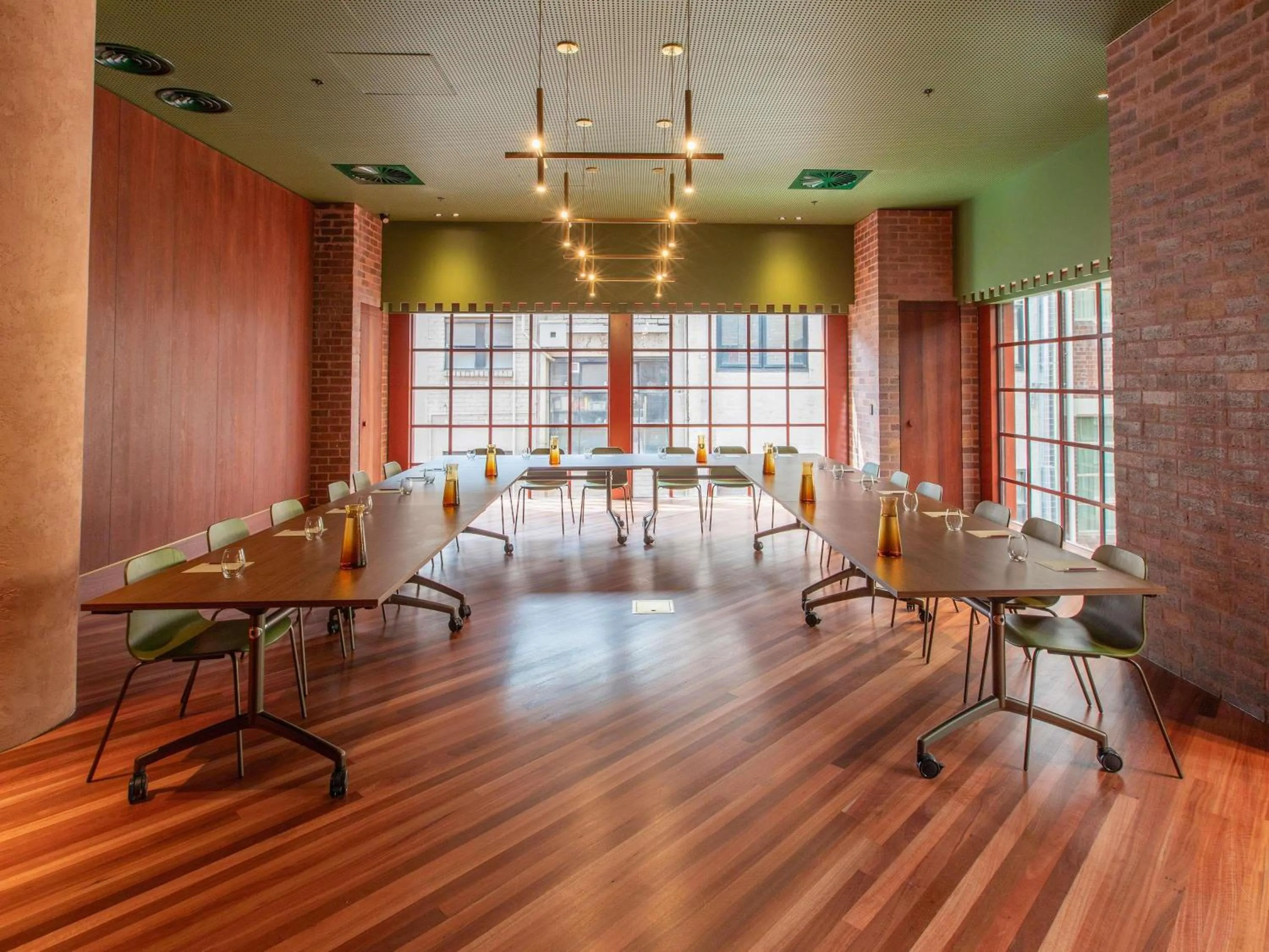 Meeting/conference room in Hyde Melbourne Place