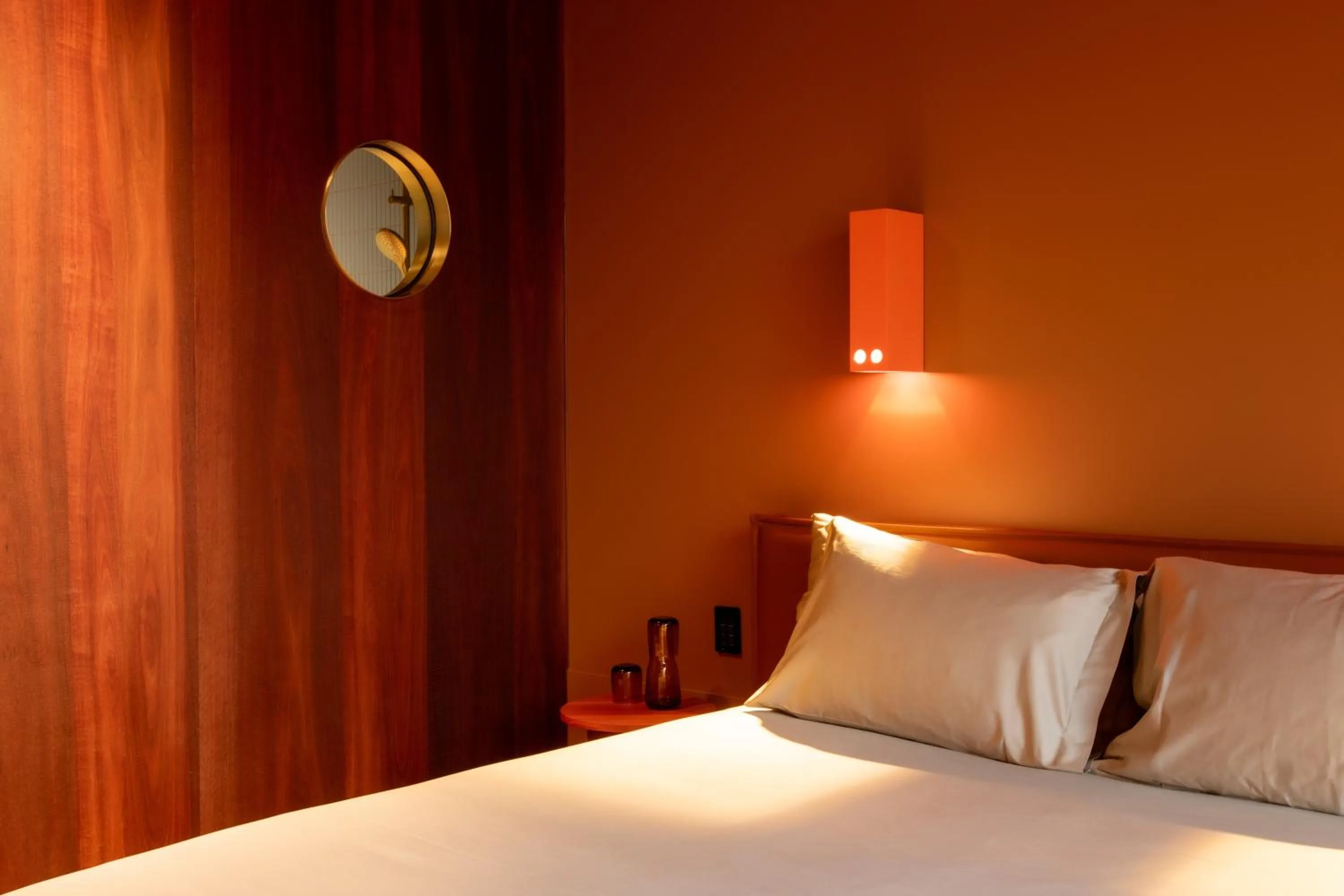 Bed in Hyde Melbourne Place