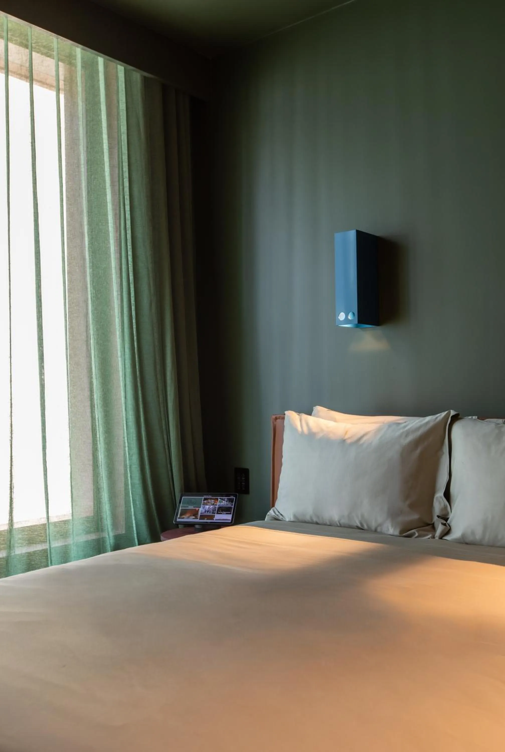 Bed in Hyde Melbourne Place