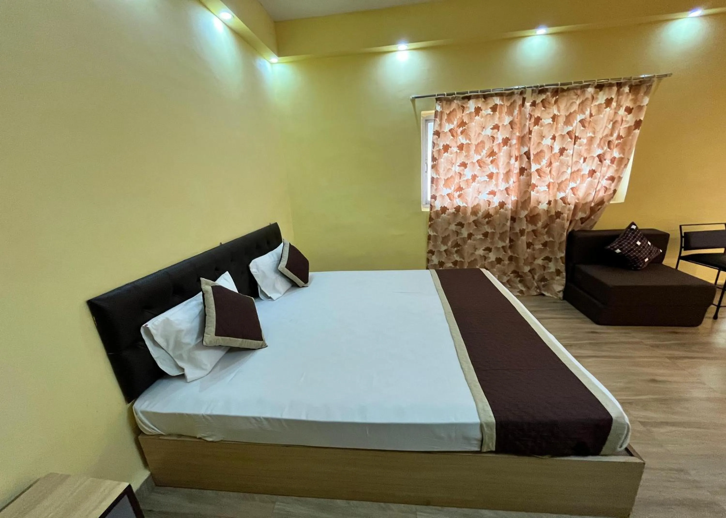 Bedroom in Hotel Bom Sucesso, Candolim Beach