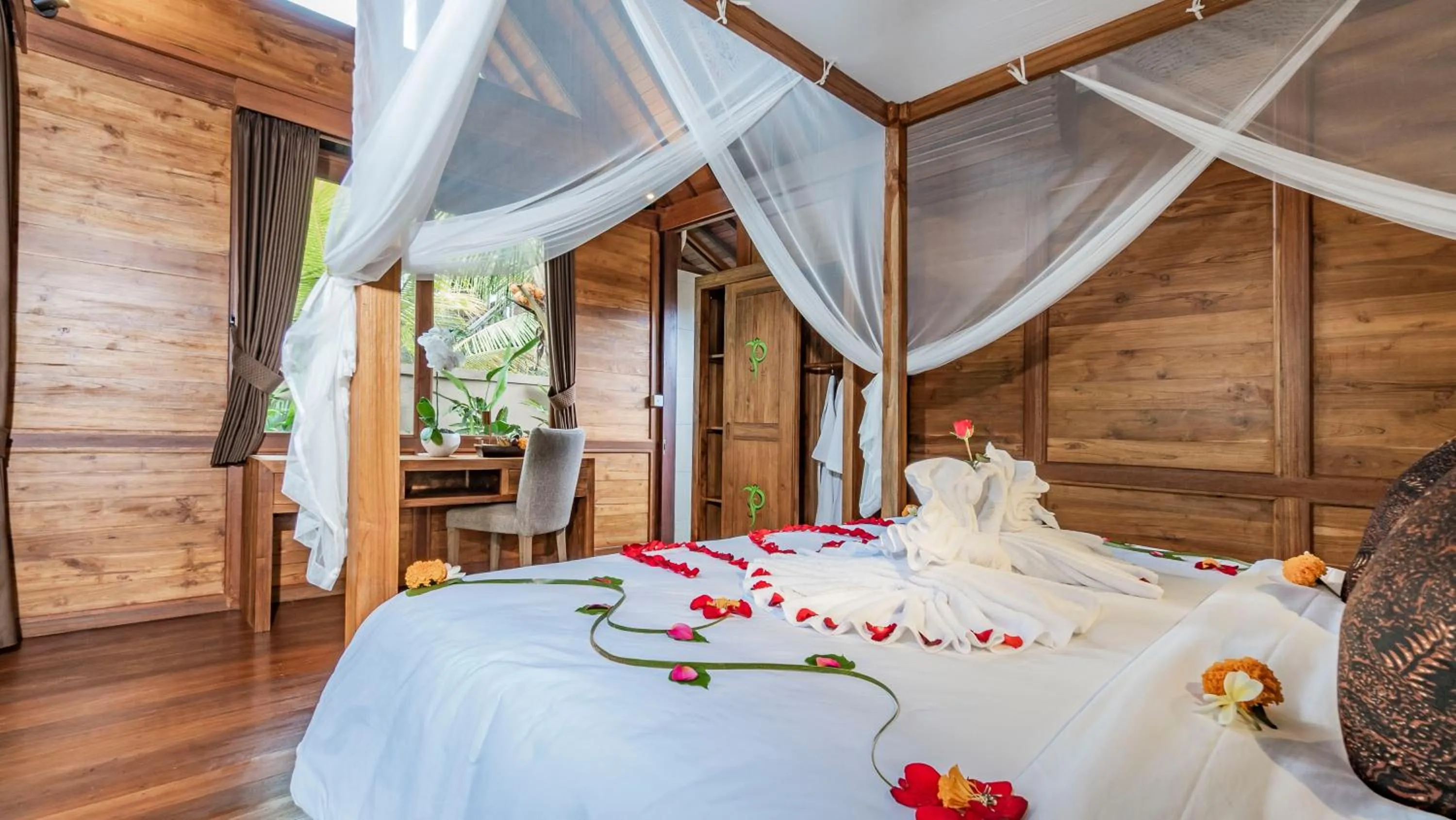 Bedroom, Bed in The Puspa Villa