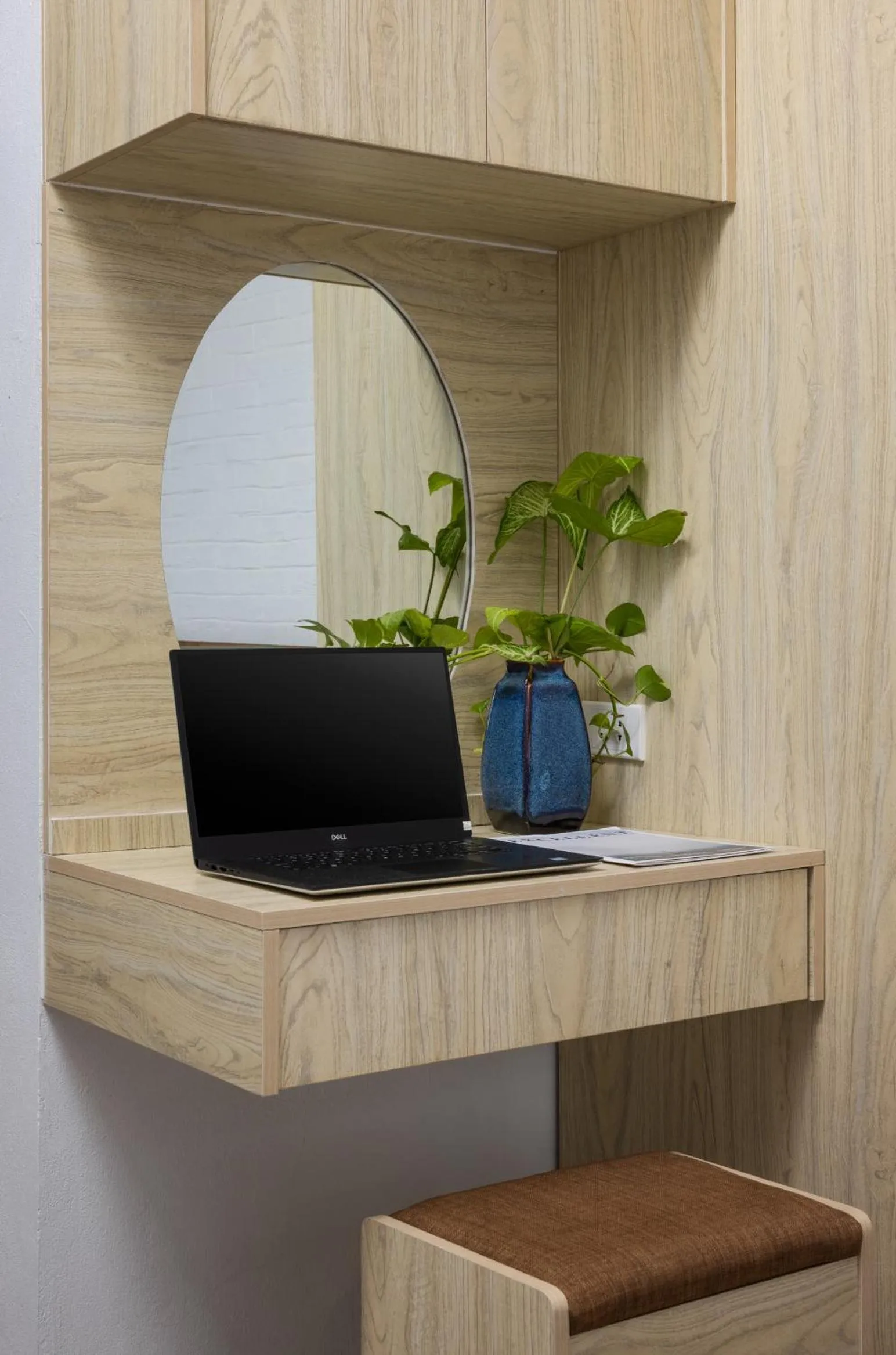 TV and multimedia in Hanoi Center View Hotel and Spa