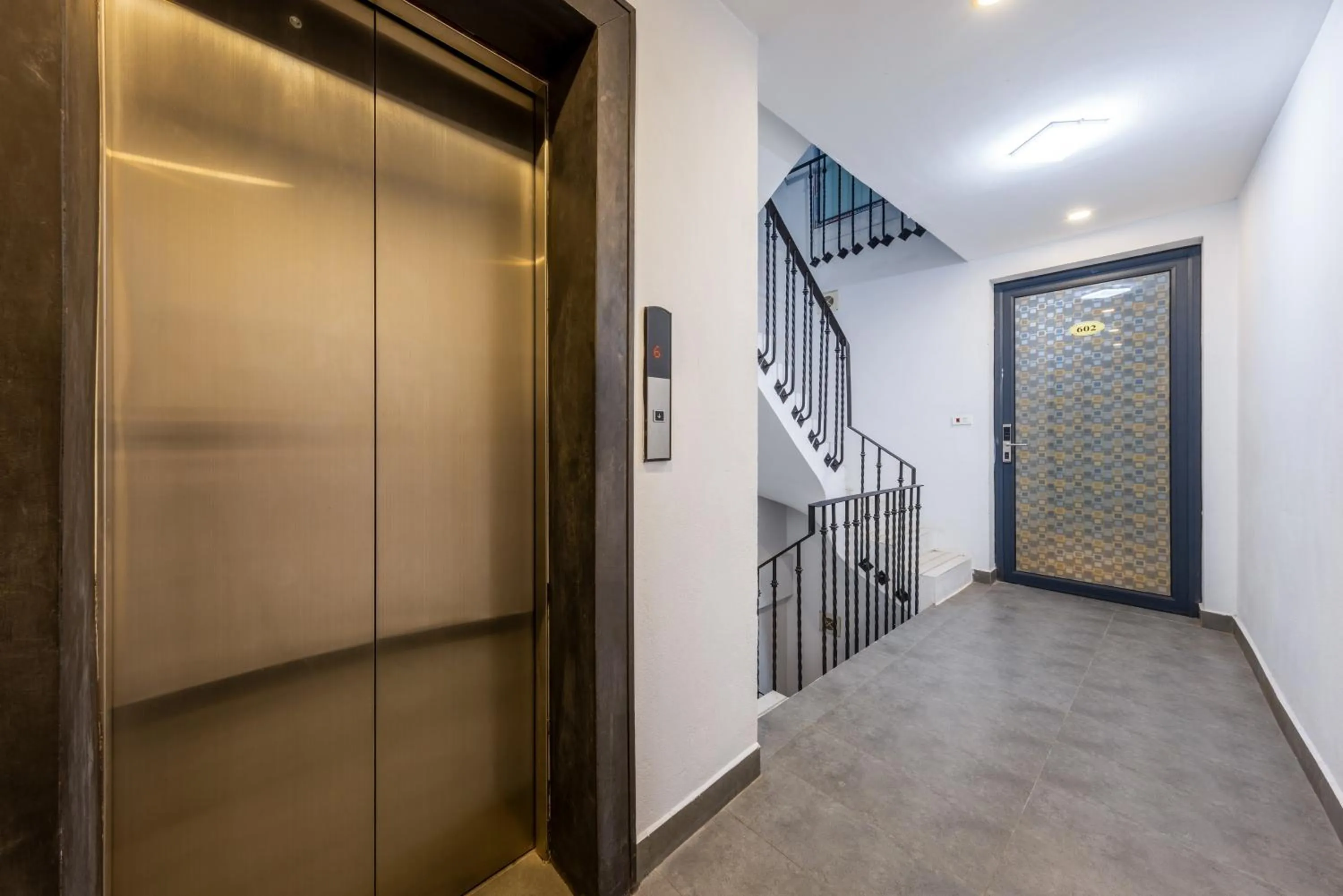 elevator in Hanoi Center View Hotel and Spa