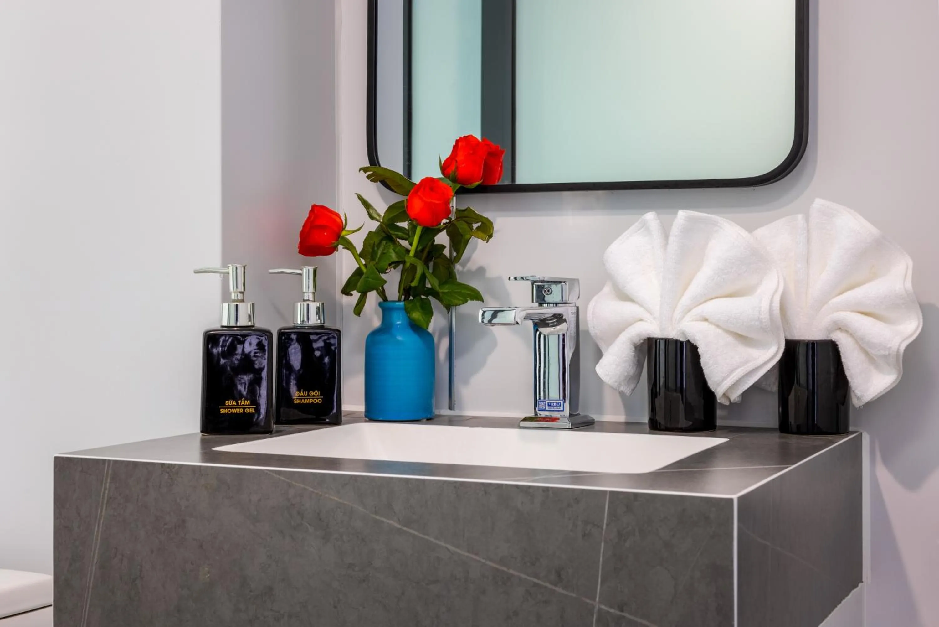 Toilet in Hanoi Center View Hotel and Spa