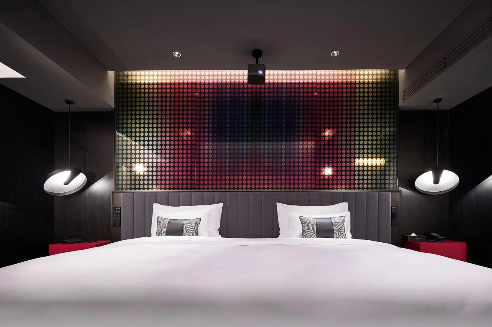 Bed in ISEYA Design Hotel Chengdu Taikoo Li