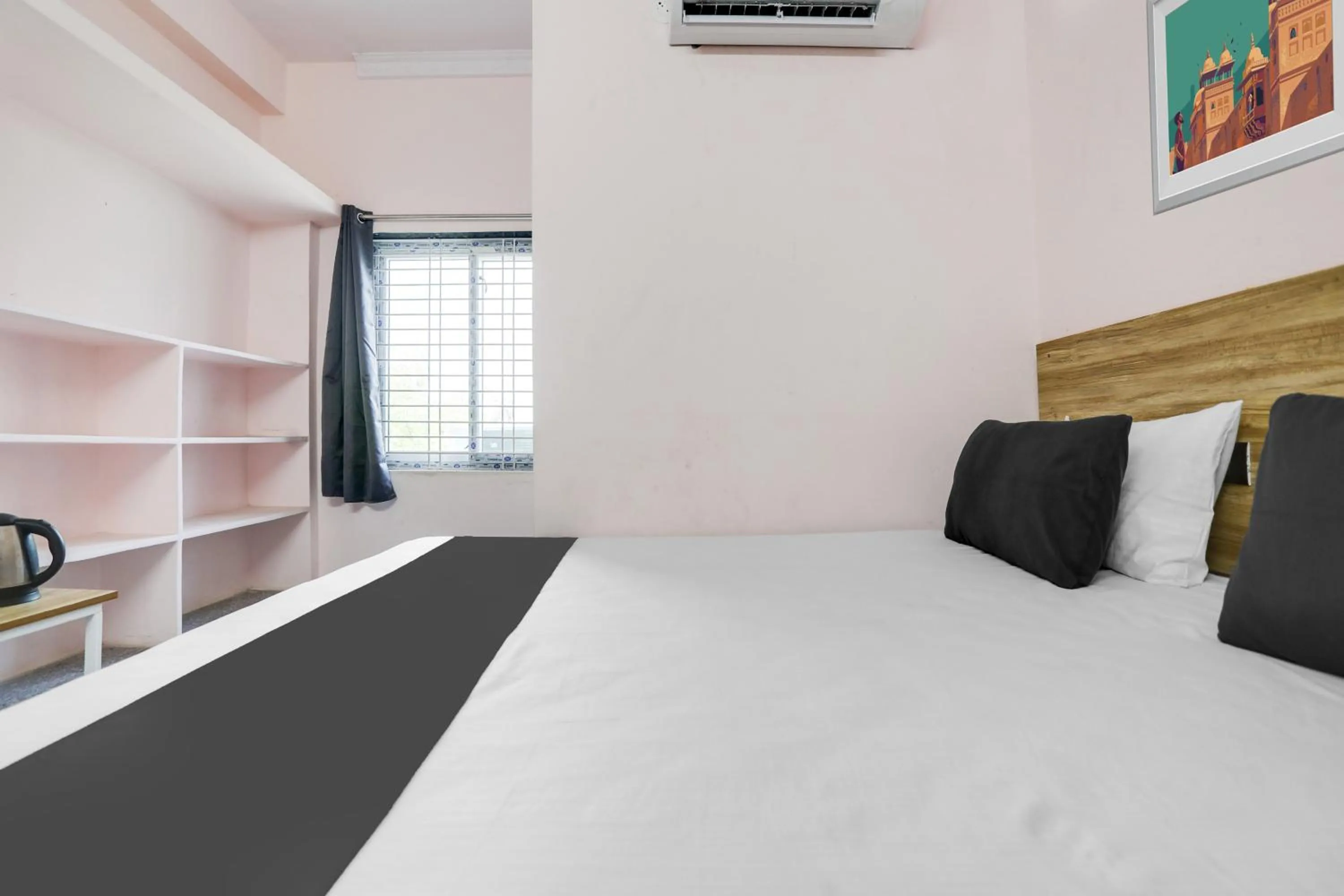 Bedroom, Bed in Hotel O 11 Eleven