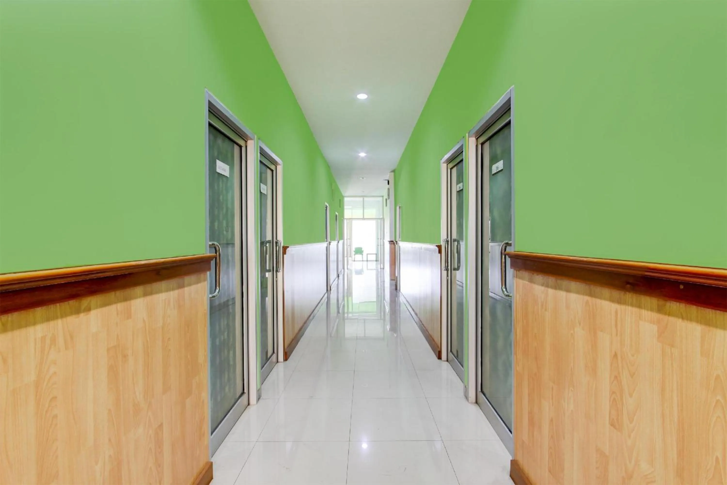 Lobby or reception in Hotel O Amanah Sejahtera Near Bandara Adi Soemarmo