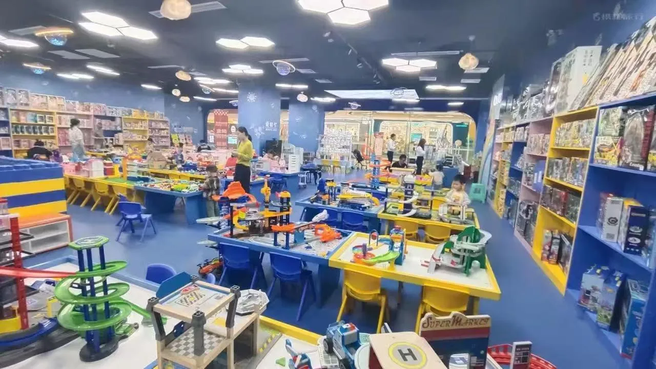 Vienna Hotel Jiangjin Wanda Plaza Shengquansi Subway Station