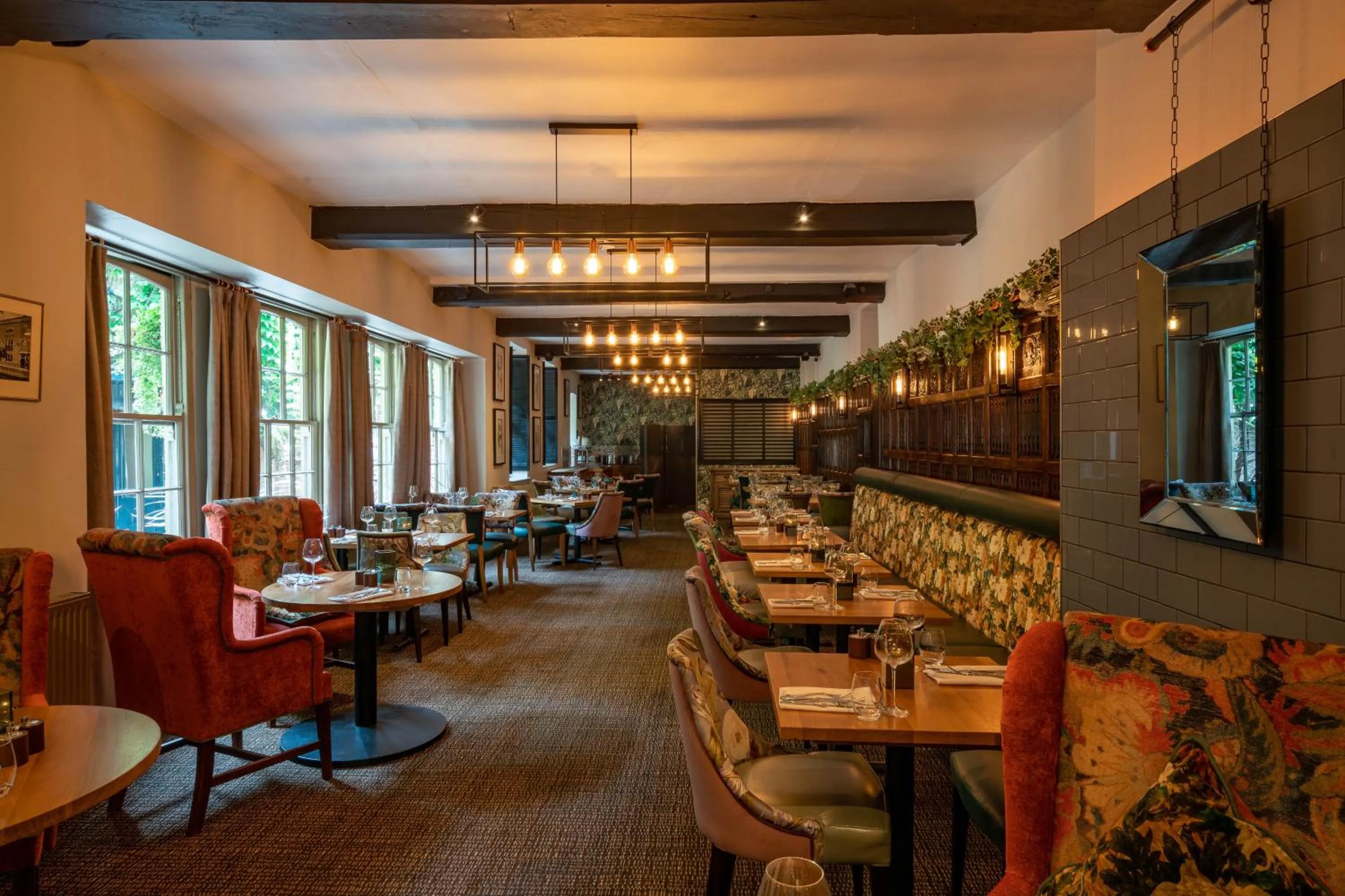 Restaurant/places to eat in The Swan Hotel, Wells, Somerset - The Coaching Inn Group