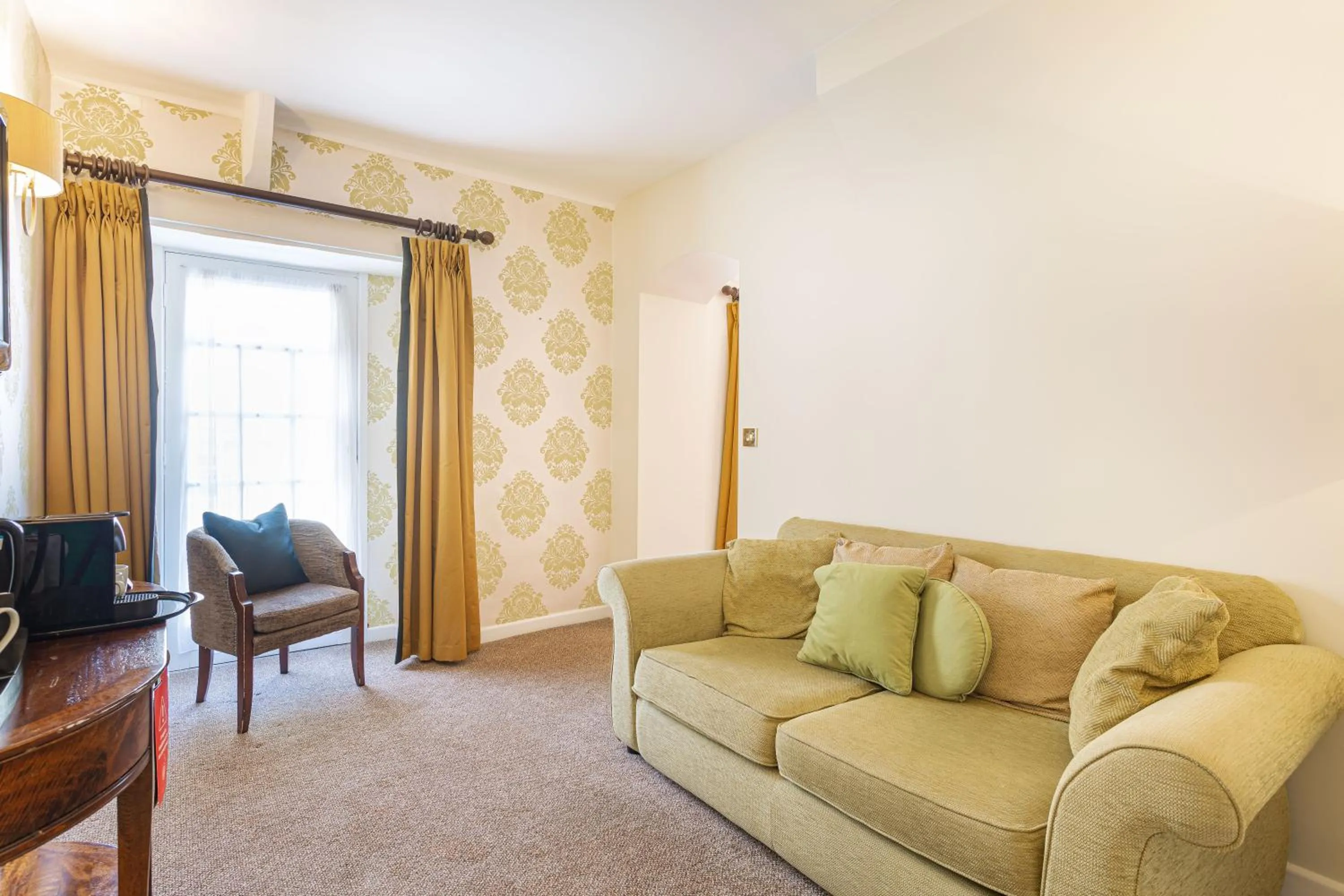 The Swan Hotel, Wells, Somerset - The Coaching Inn Group