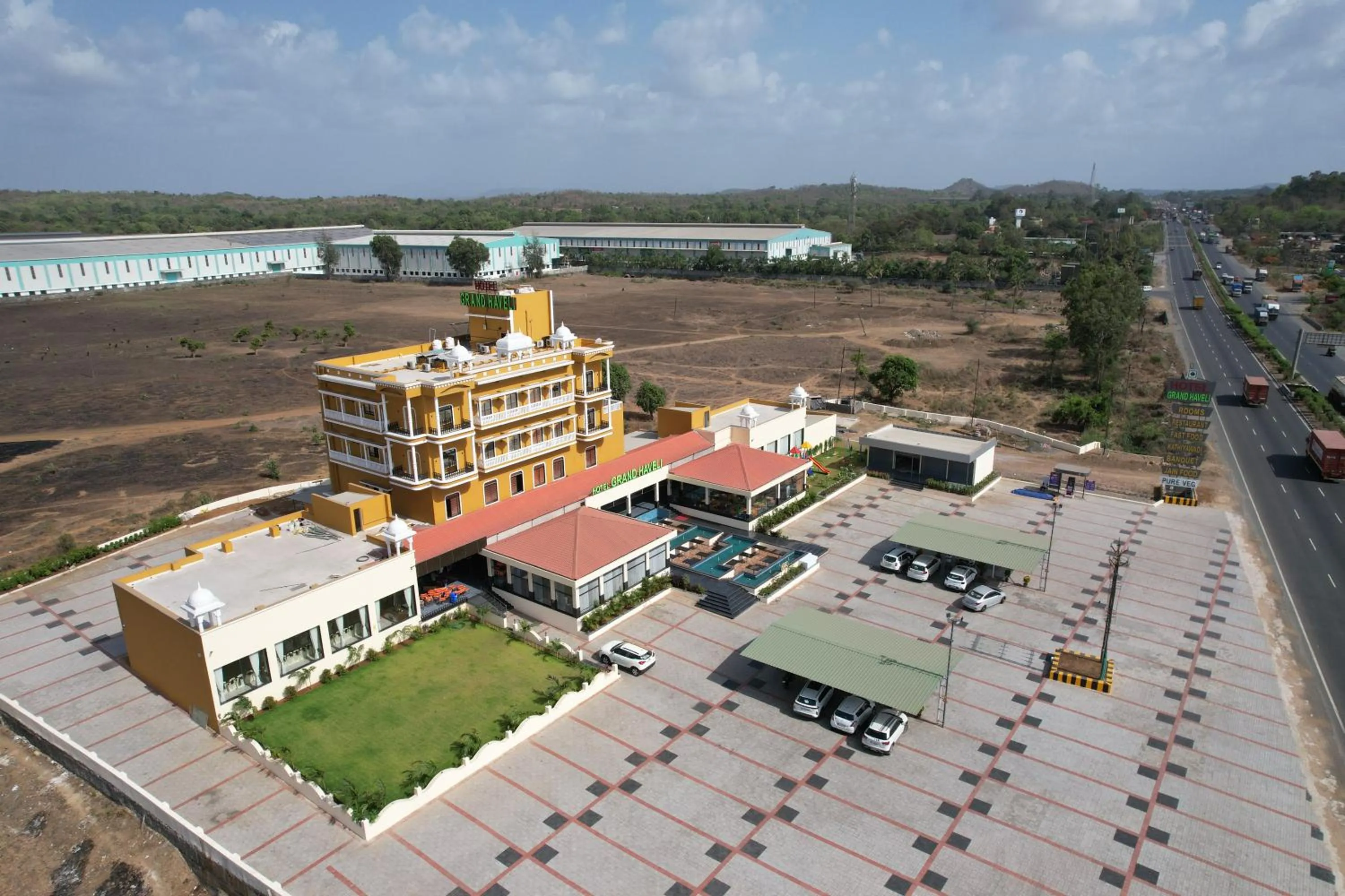 Natural landscape in Hotel Grand Haveli