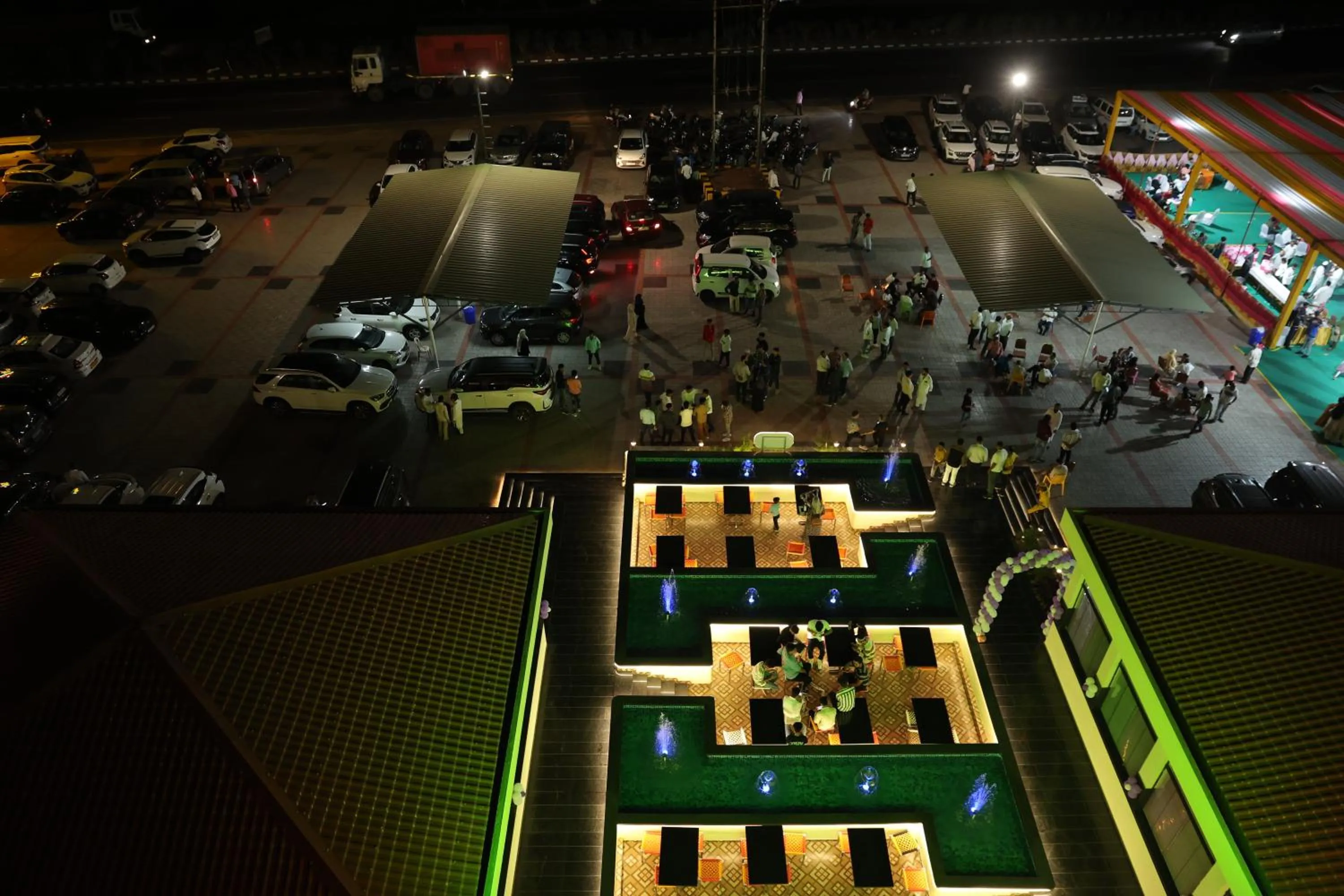 Night in Hotel Grand Haveli