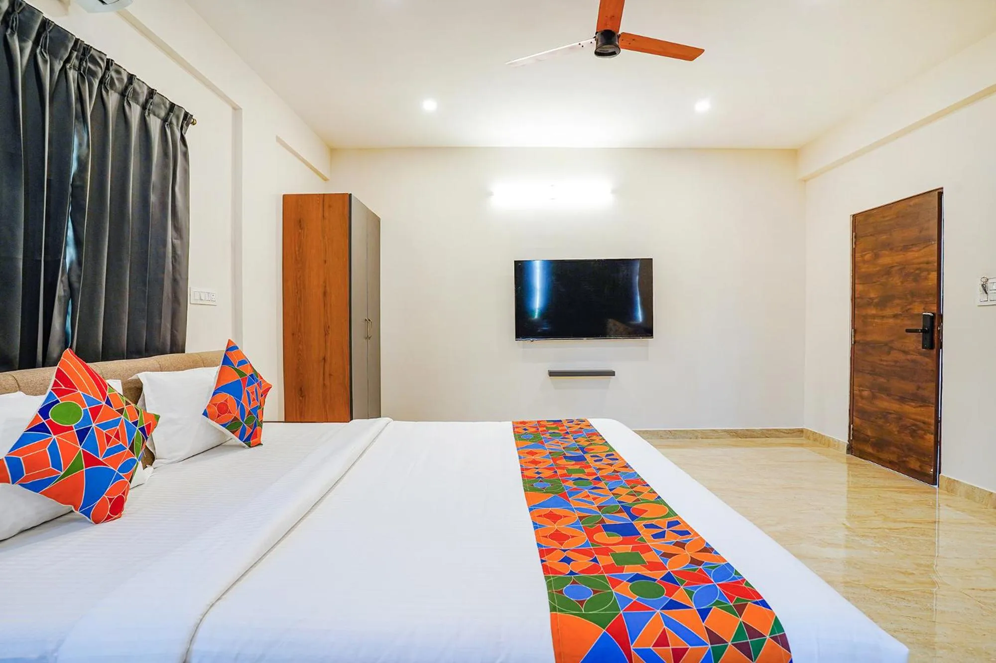 Bed in FabHotel The Pearl Boutique - Electronic City