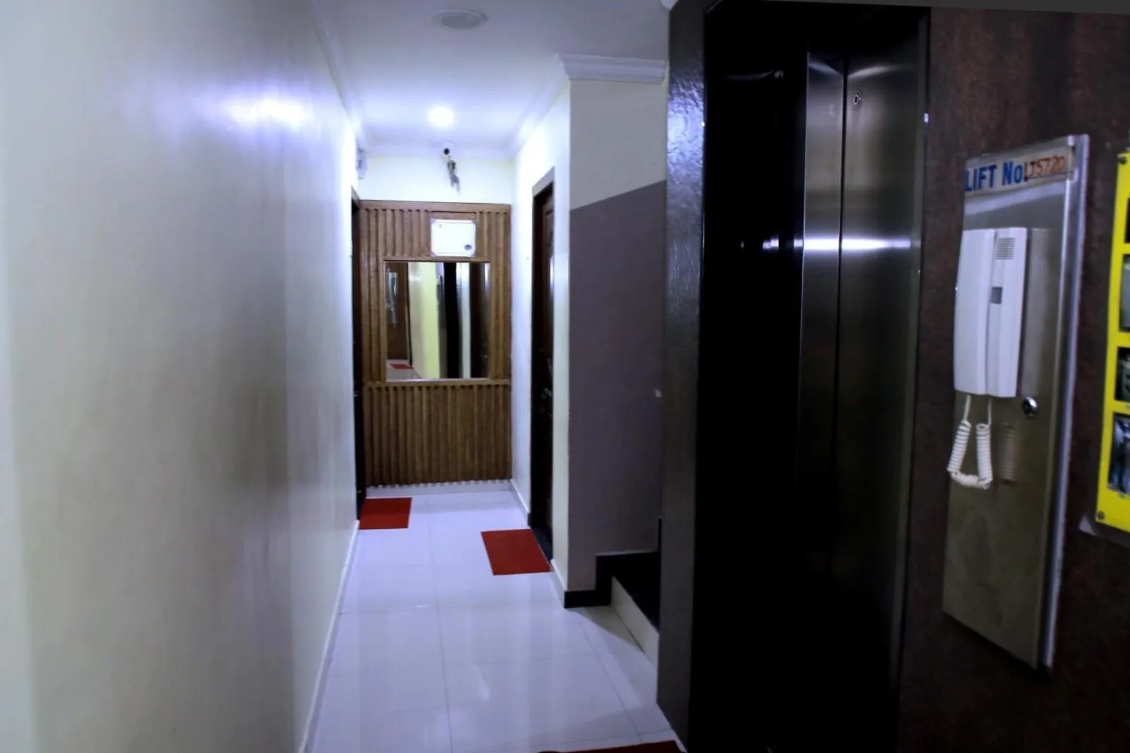 elevator in Ferdin Home Stay