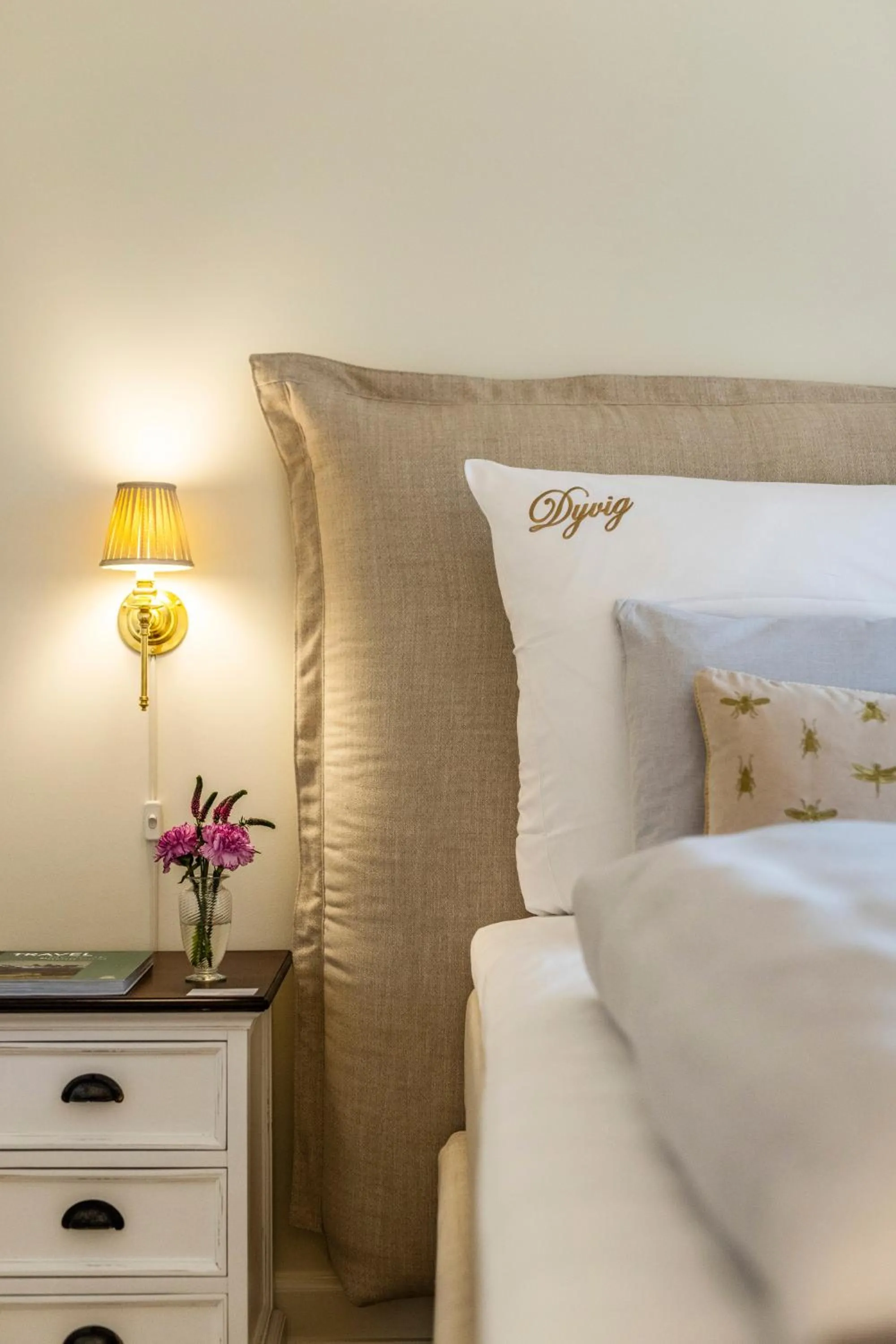 Bed in Dyvig Badehotel