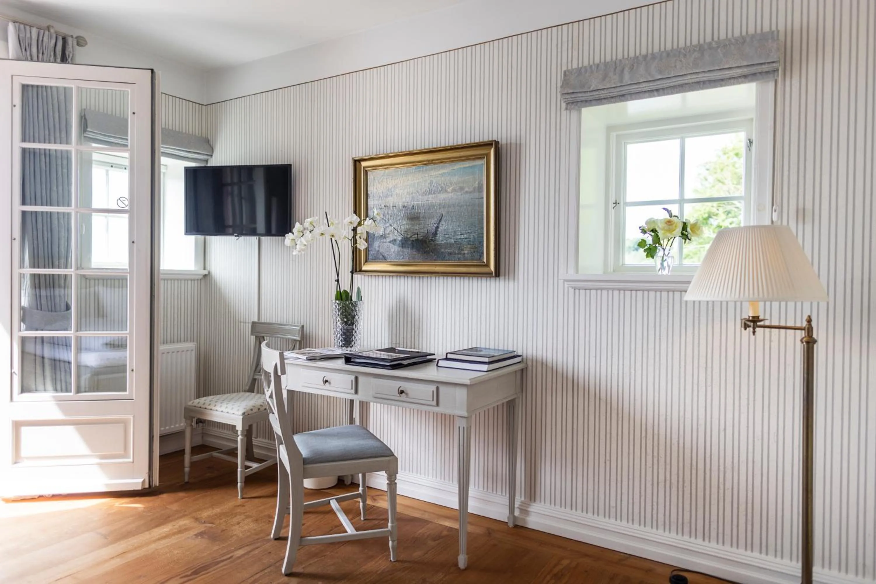 TV and multimedia in Dyvig Badehotel