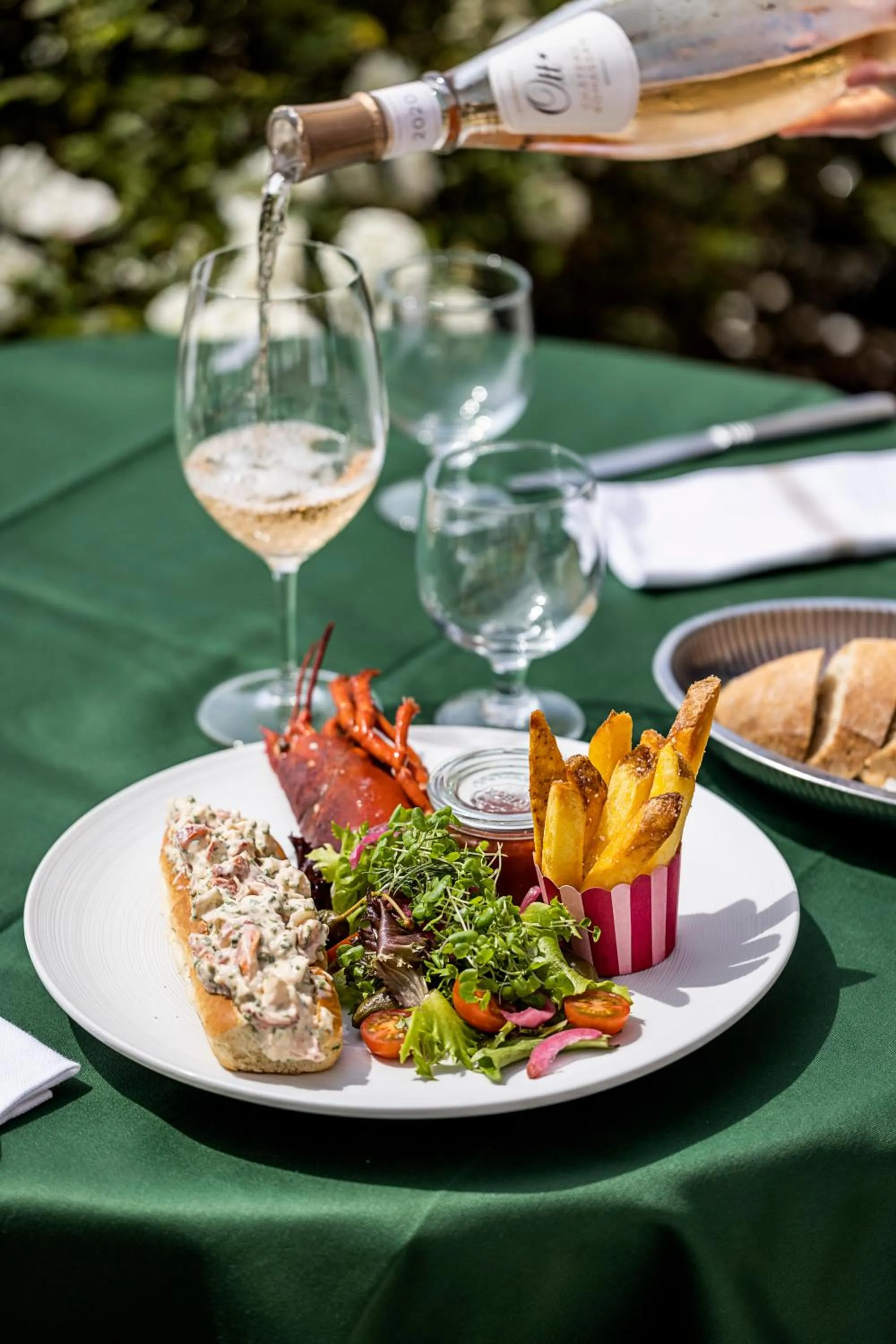 Restaurant/places to eat in Dyvig Badehotel