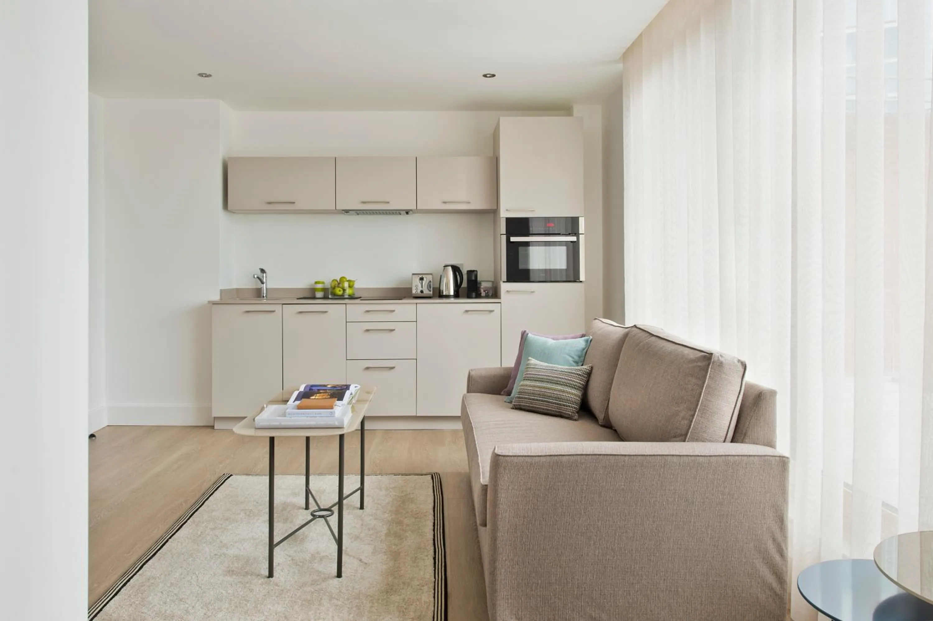 Executive One Bedroom Duplex Suite in The Jubilee by Supercity Aparthotels