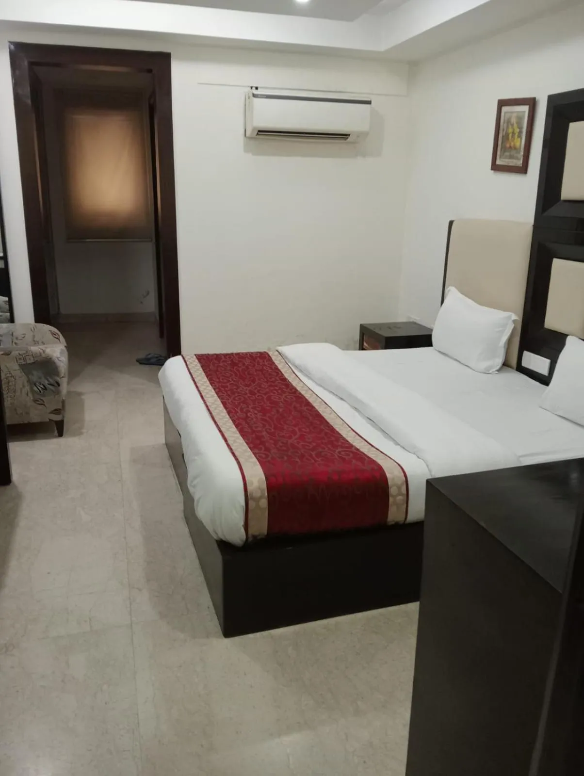 Bed in Aaron residency