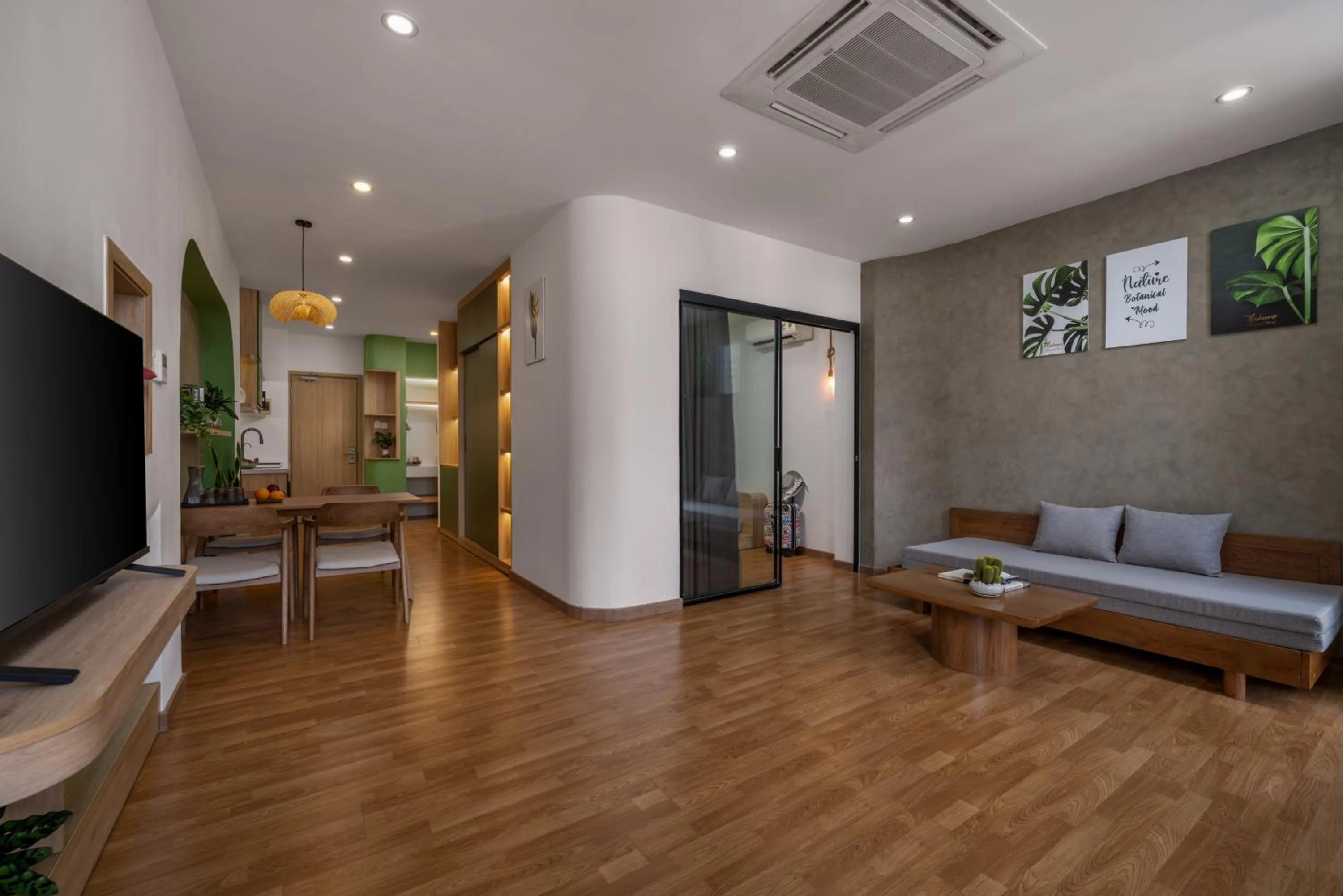 Communal lounge/ TV room in Q Apartment Da Nang