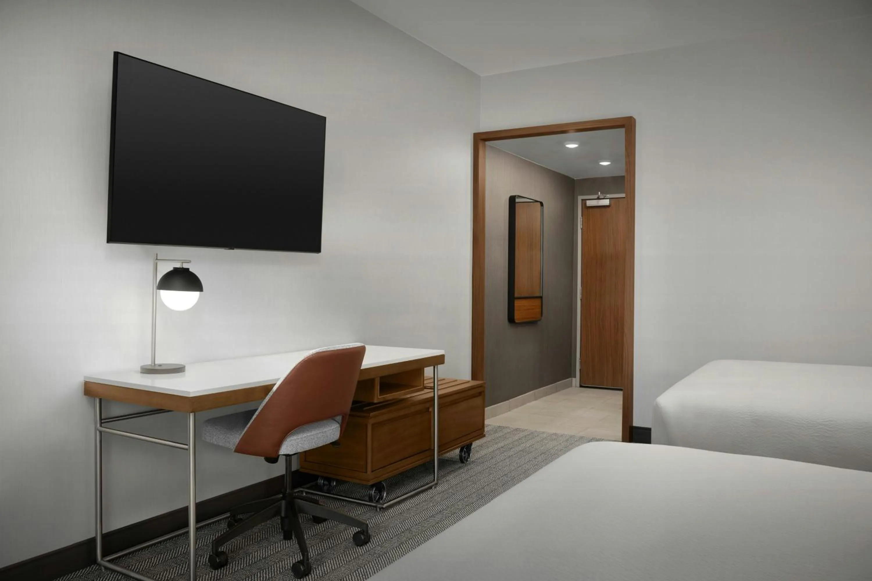 Photo of the whole room, Bed in Courtyard by Marriott Antioch Pittsburg