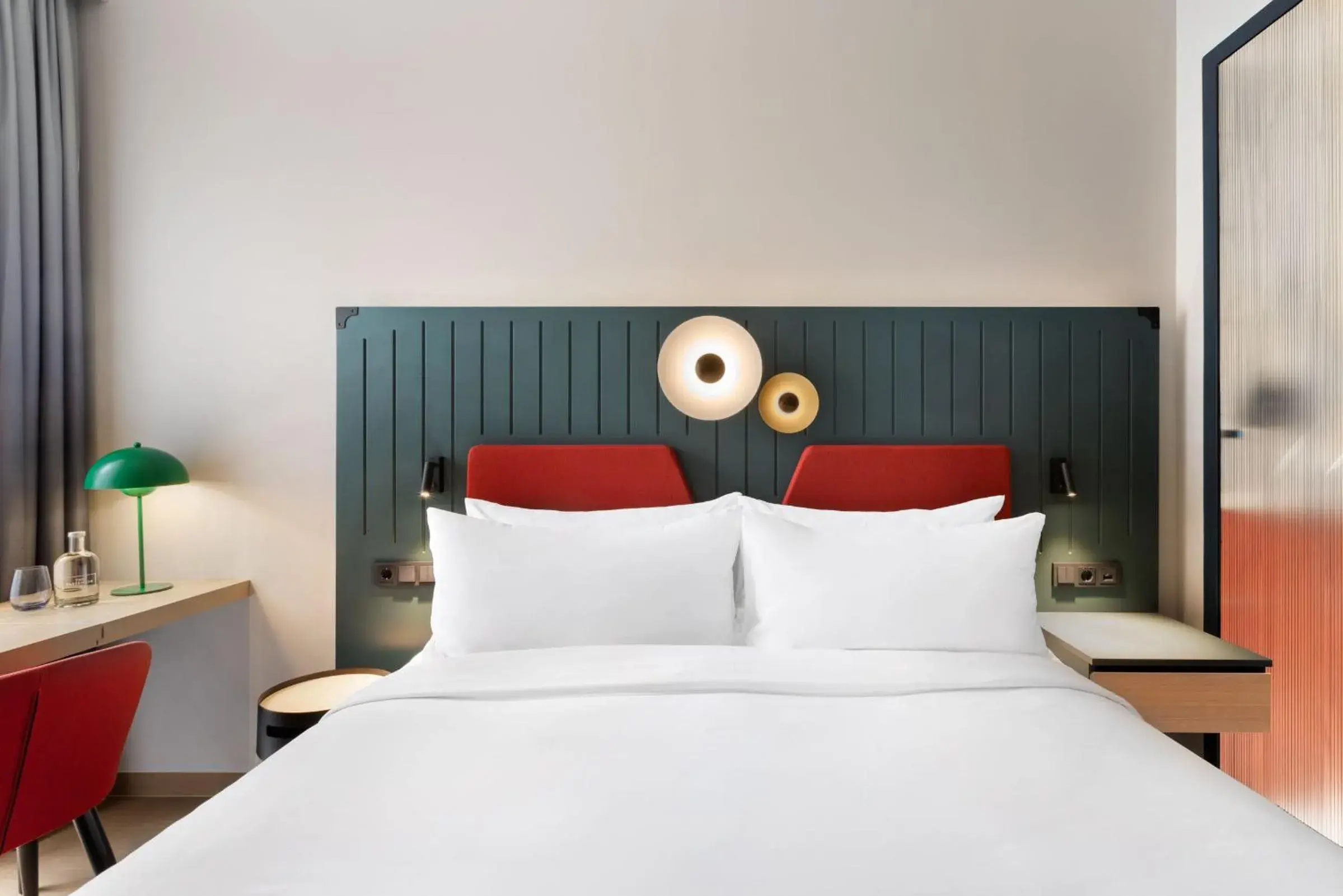 Deluxe King Room with Courtyard View in The Passenger, a Tribute Portfolio Hotel Deluxe King Room with Courtyard View in The Passenger, a Tribute Portfolio Hotel