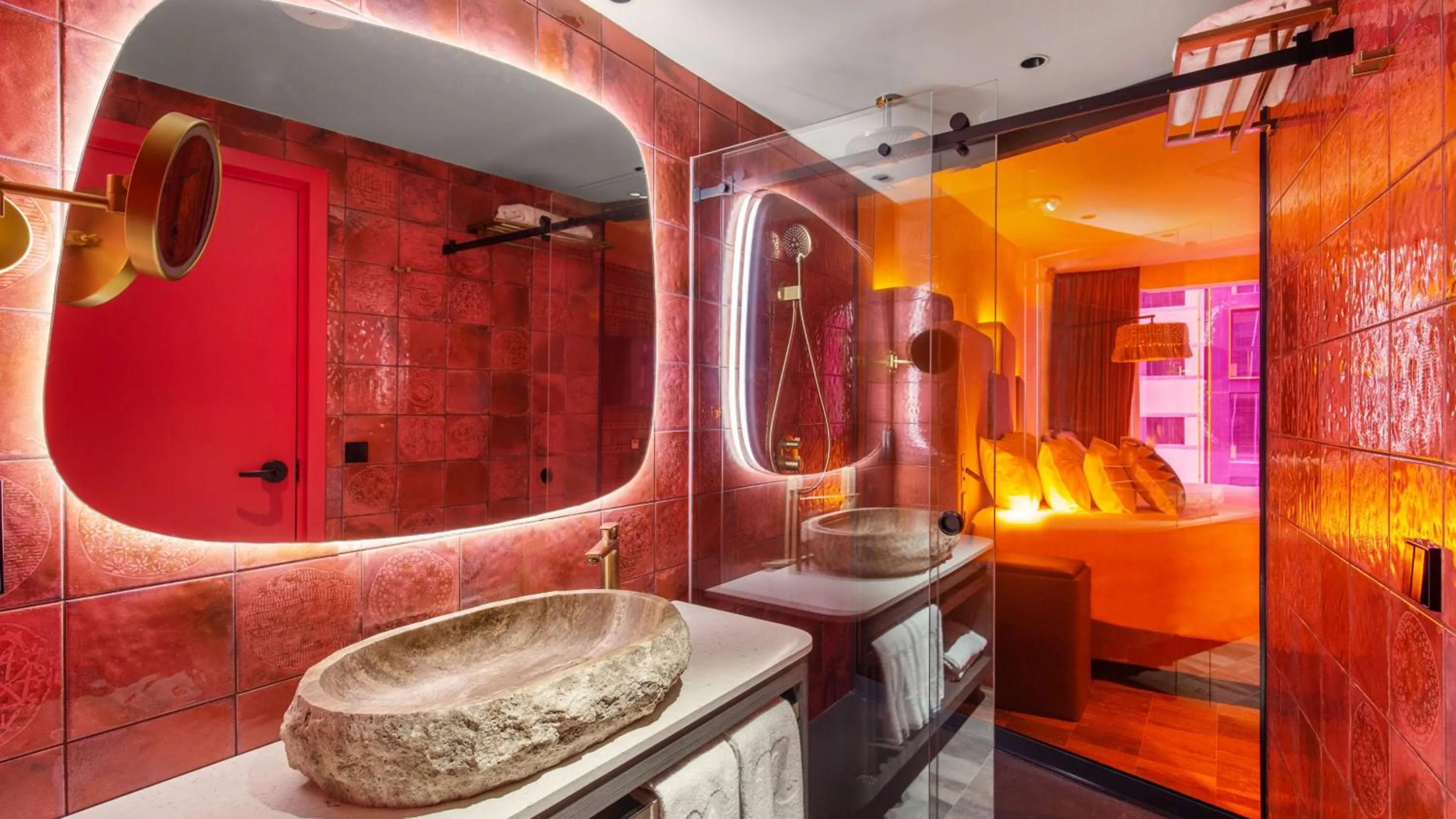 Bathroom in Nhow Lima