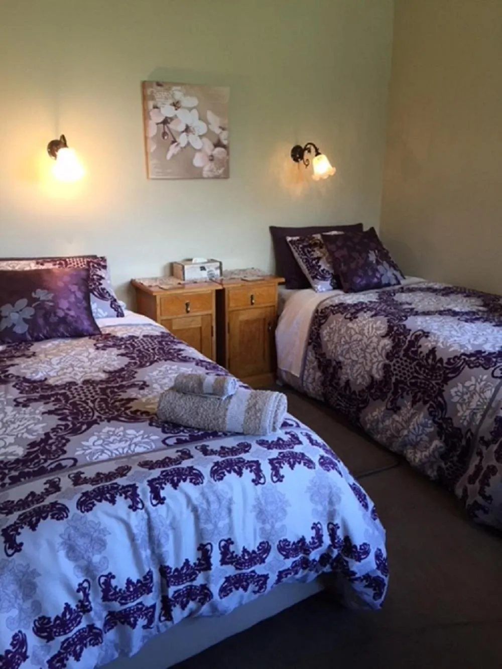 Bed in Anglesea House Inn