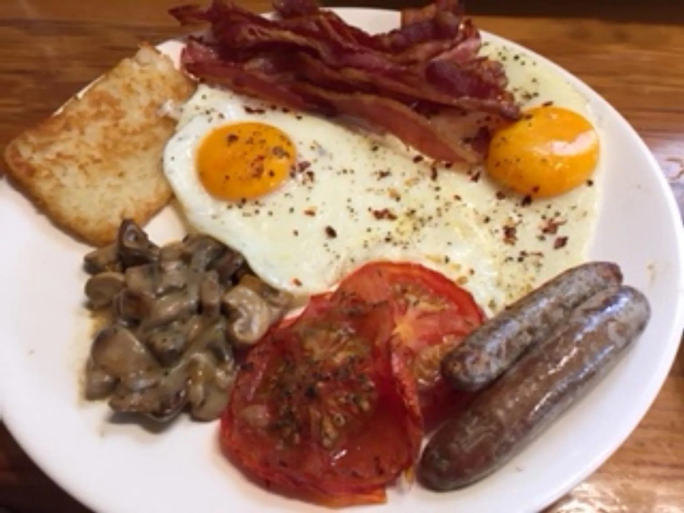 Breakfast in Anglesea House Inn