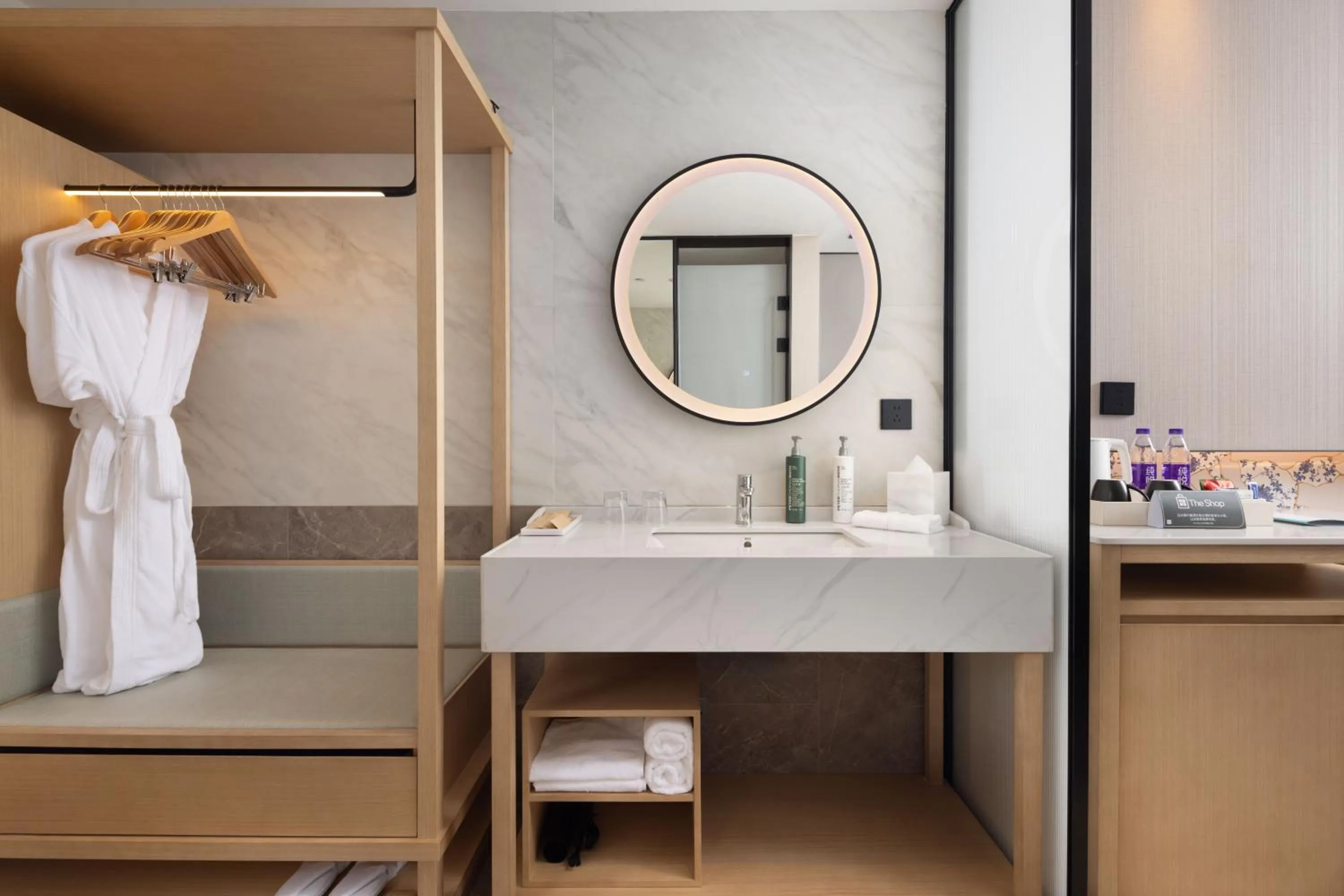 towels in Hilton Garden Inn Jingdezhen Taoyuan Valley