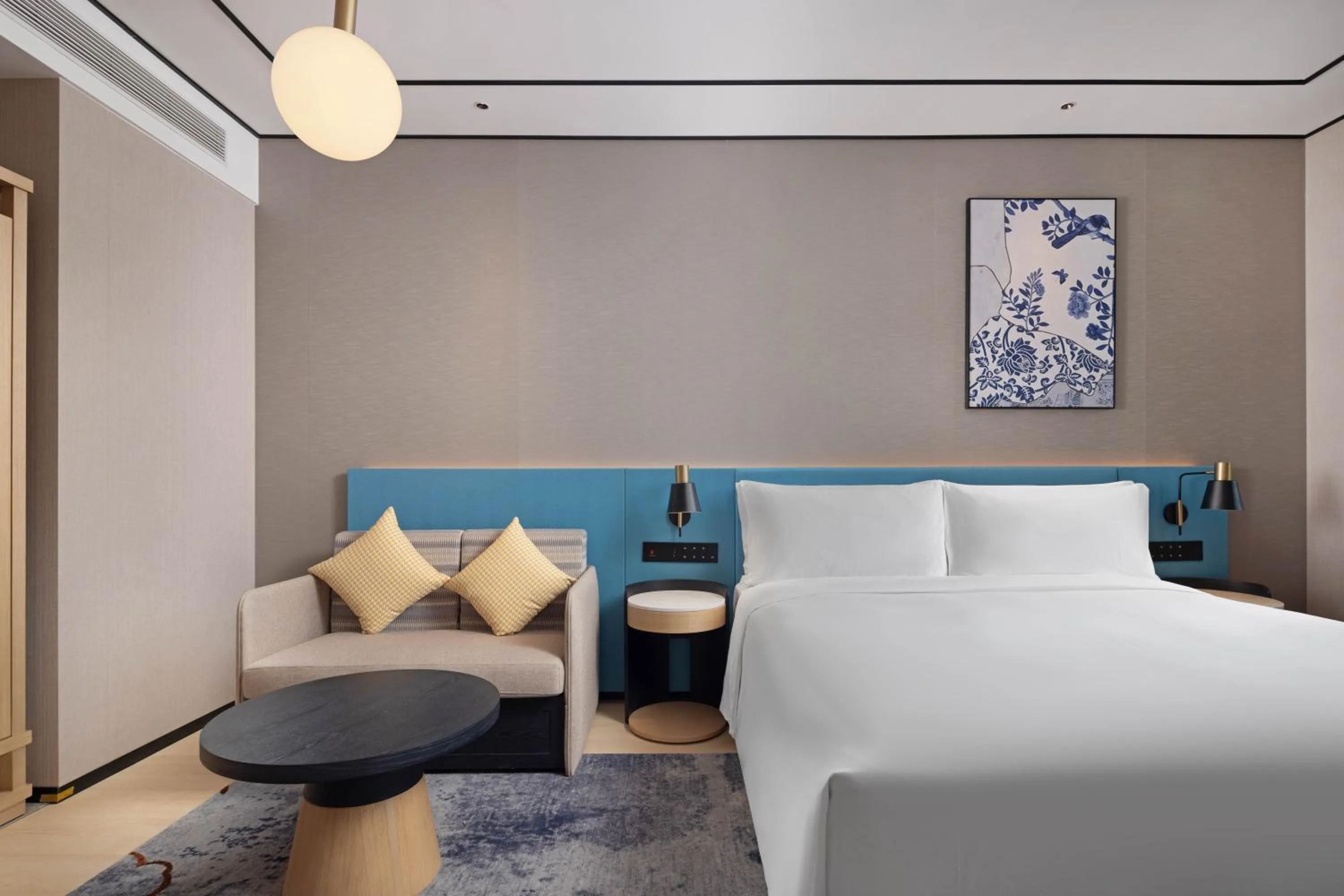 Bed in Hilton Garden Inn Jingdezhen Taoyuan Valley