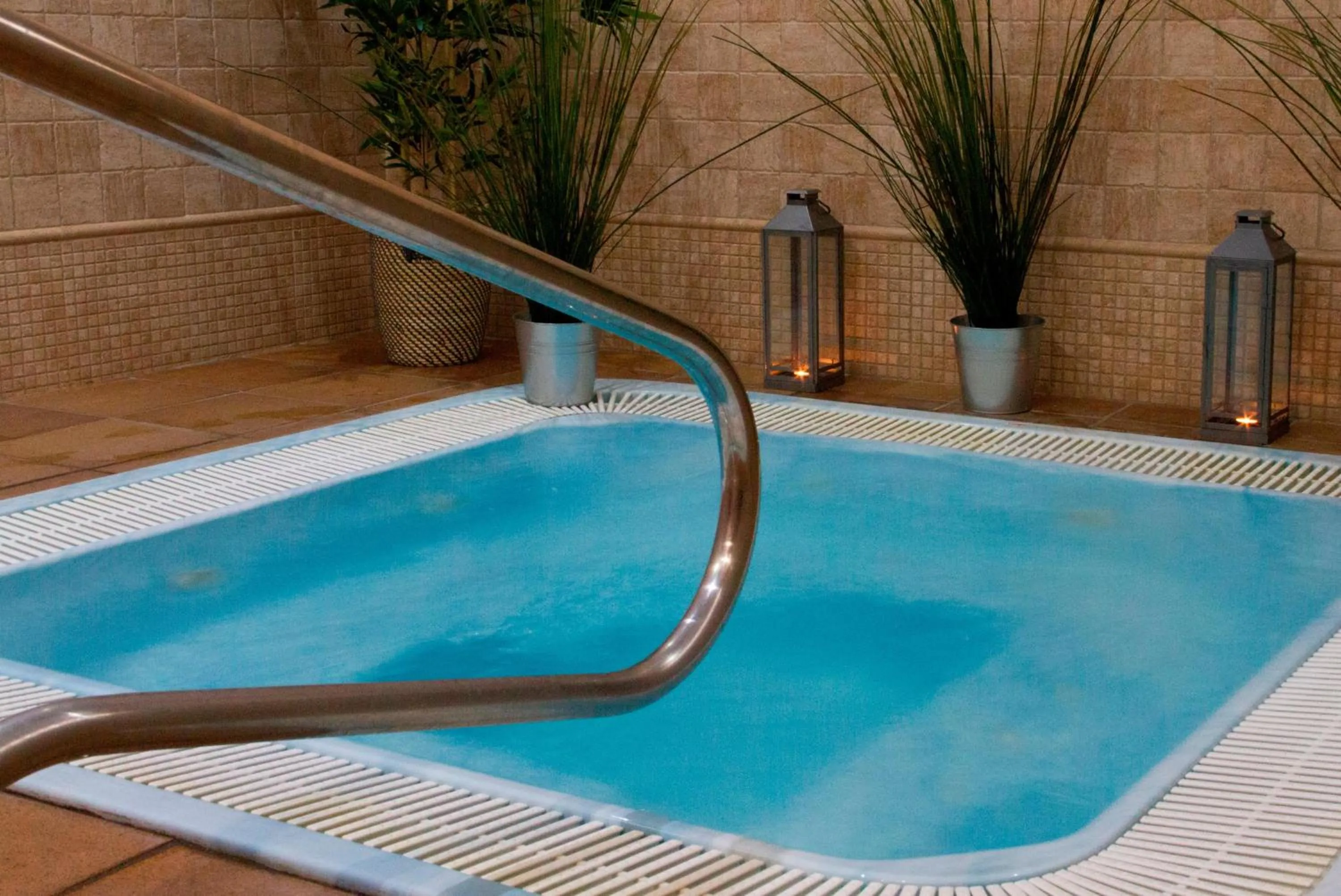 Hot Tub in Hotel Best Semiramis