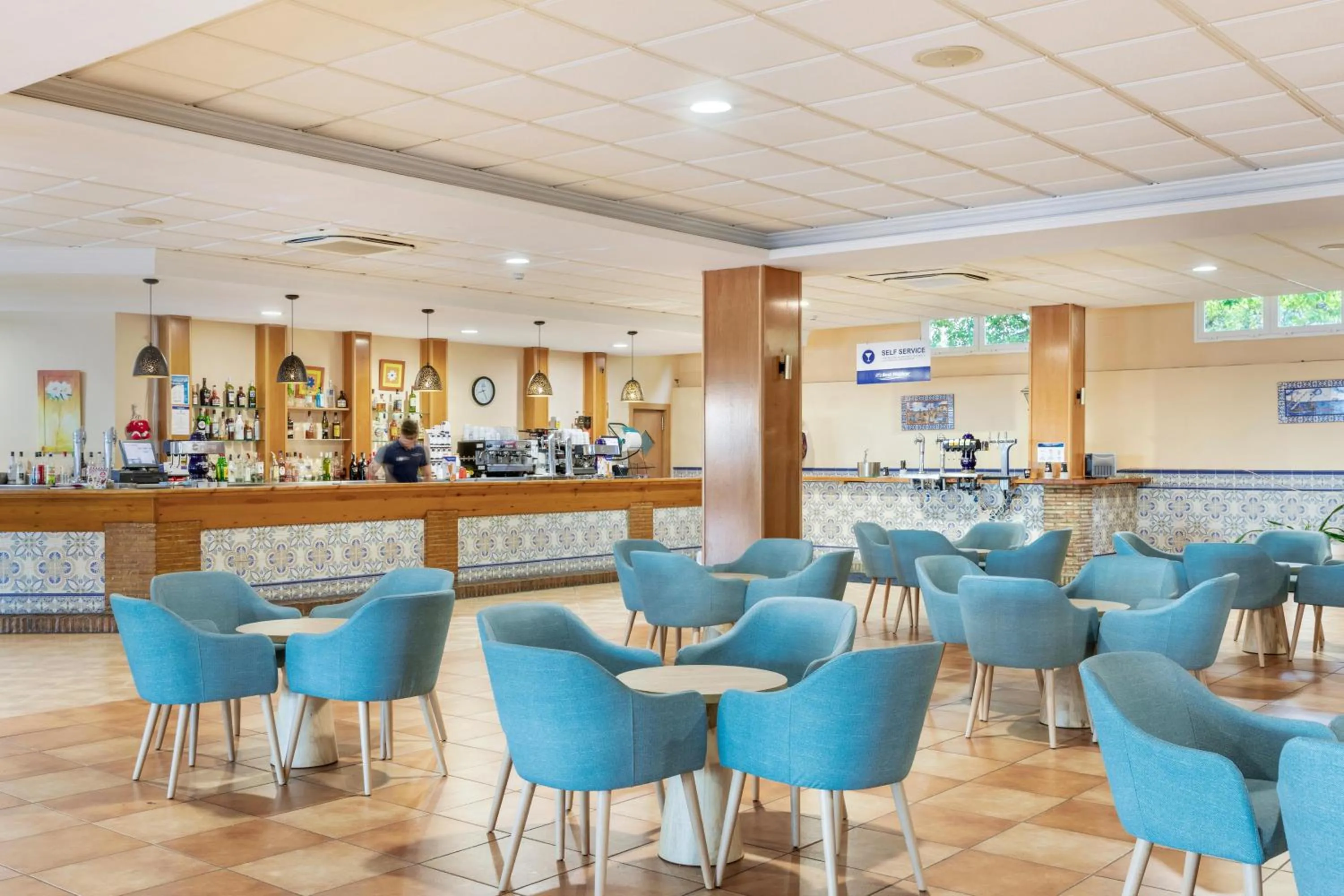 Lounge or bar in Hotel Best Mojácar