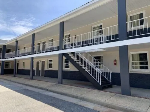 Paradise Suites - Newport News & Jefferson Ave