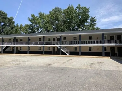 Paradise Suites - Newport News & Jefferson Ave