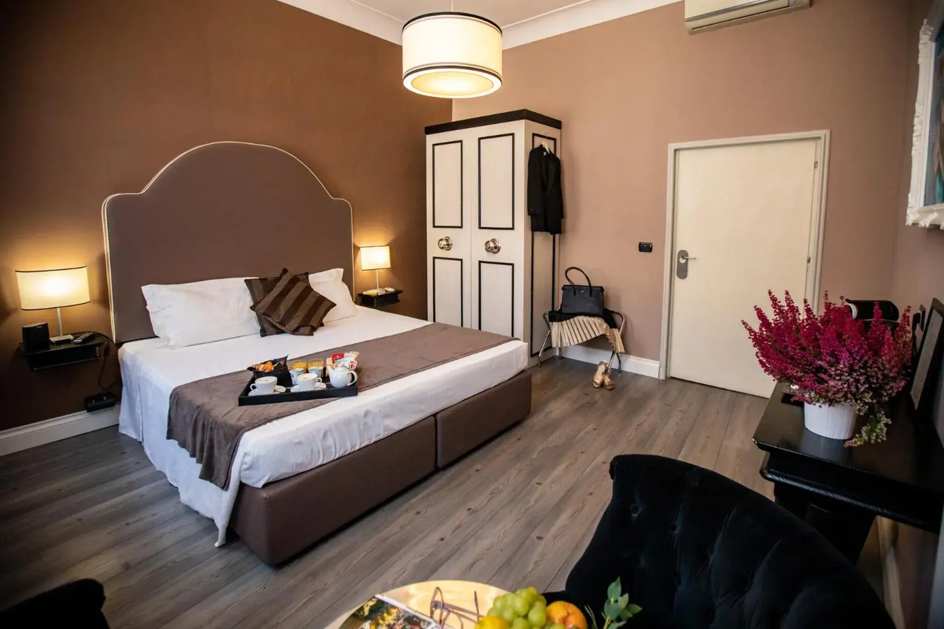 Deluxe Double Room in JB Relais- Campo de' Fiori Deluxe Double Room in JB Relais- Campo de' Fiori