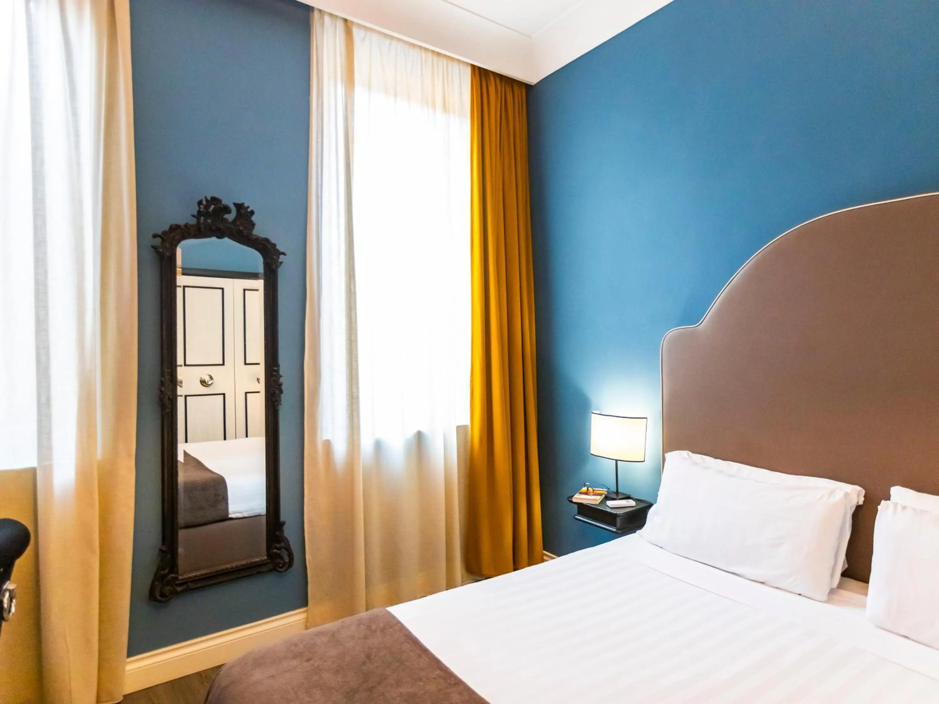 Bed in JB Relais- Campo de' Fiori