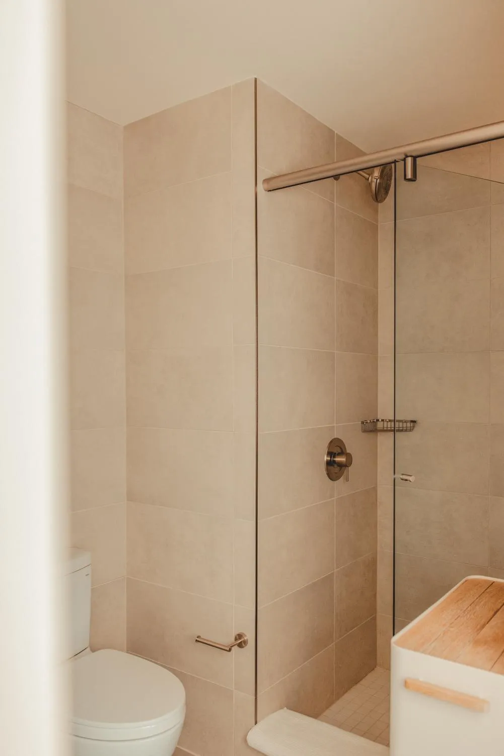 Shower in Scout Living, powered by Placemakr - Midtown