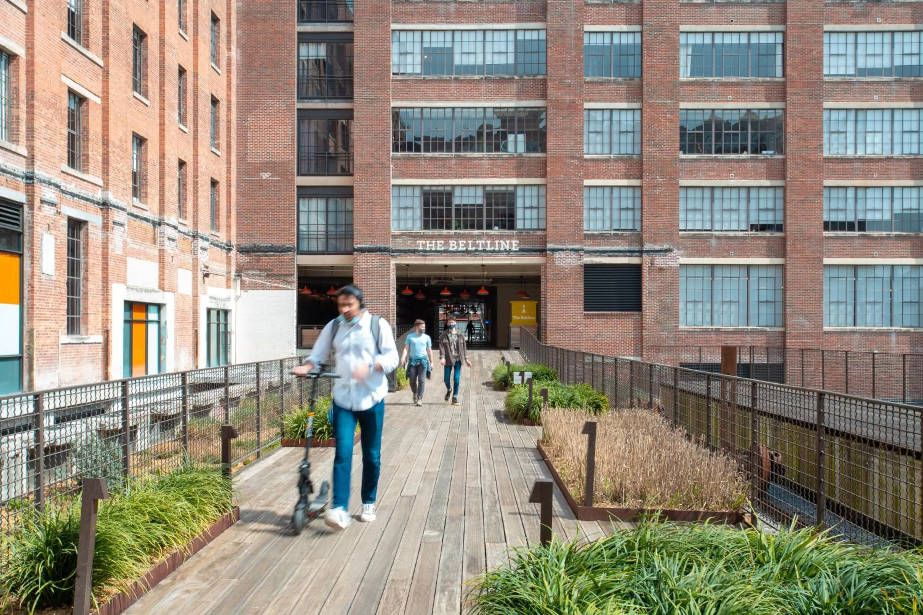 Property building in Scout Living, powered by Placemakr - Midtown