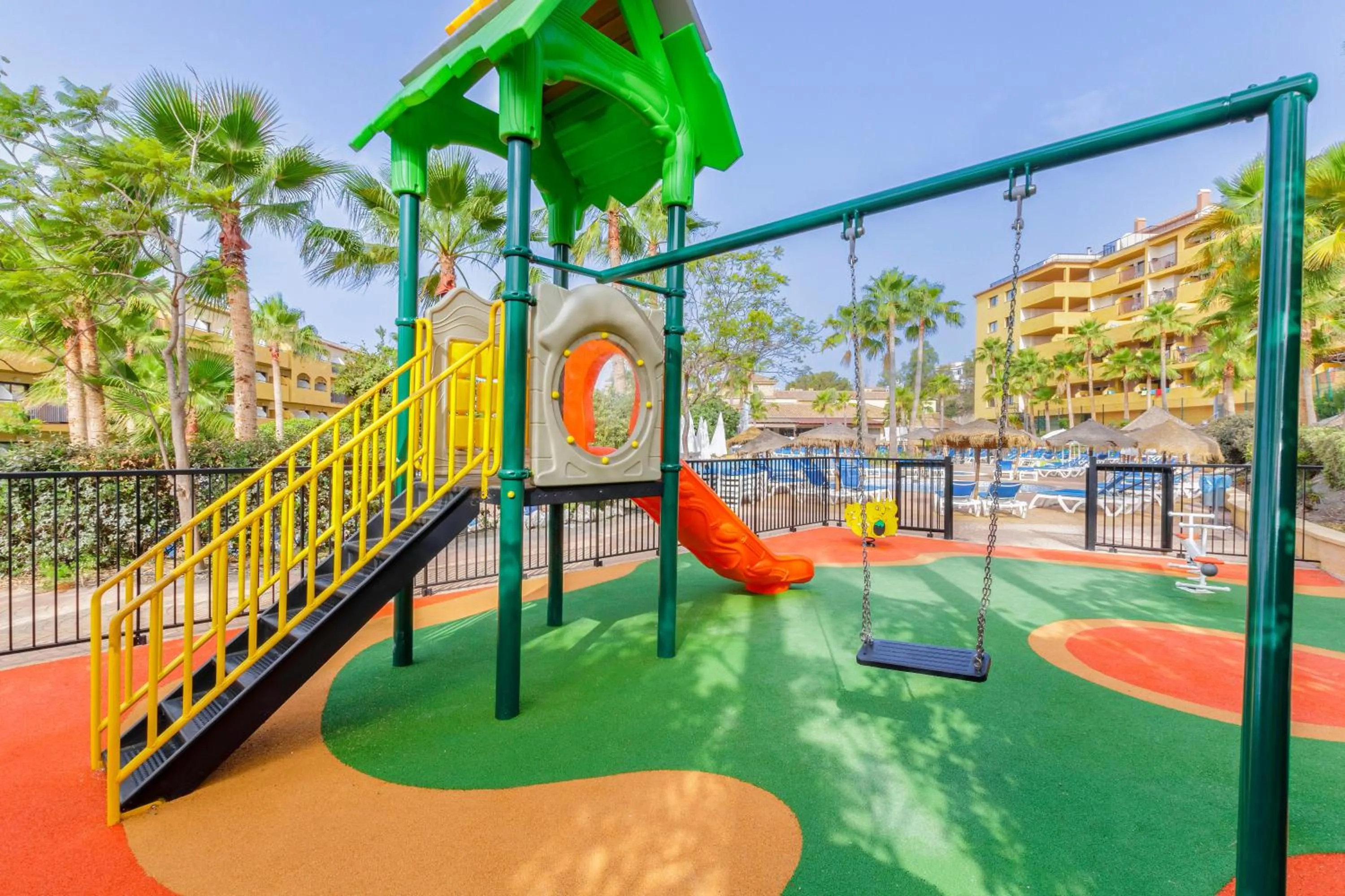 children in Hotel Best Alcázar