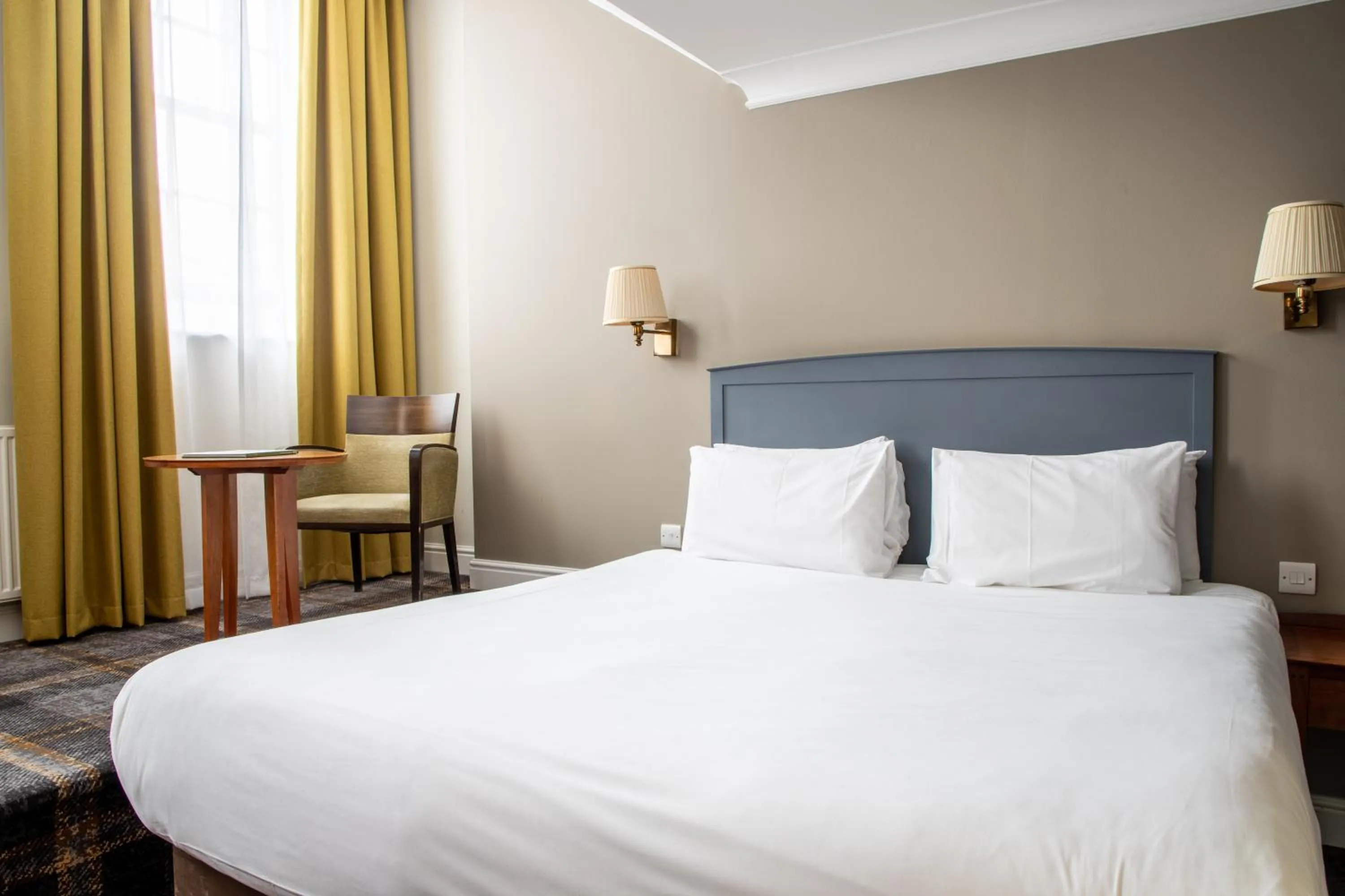 Bed in Arnos Manor Hotel