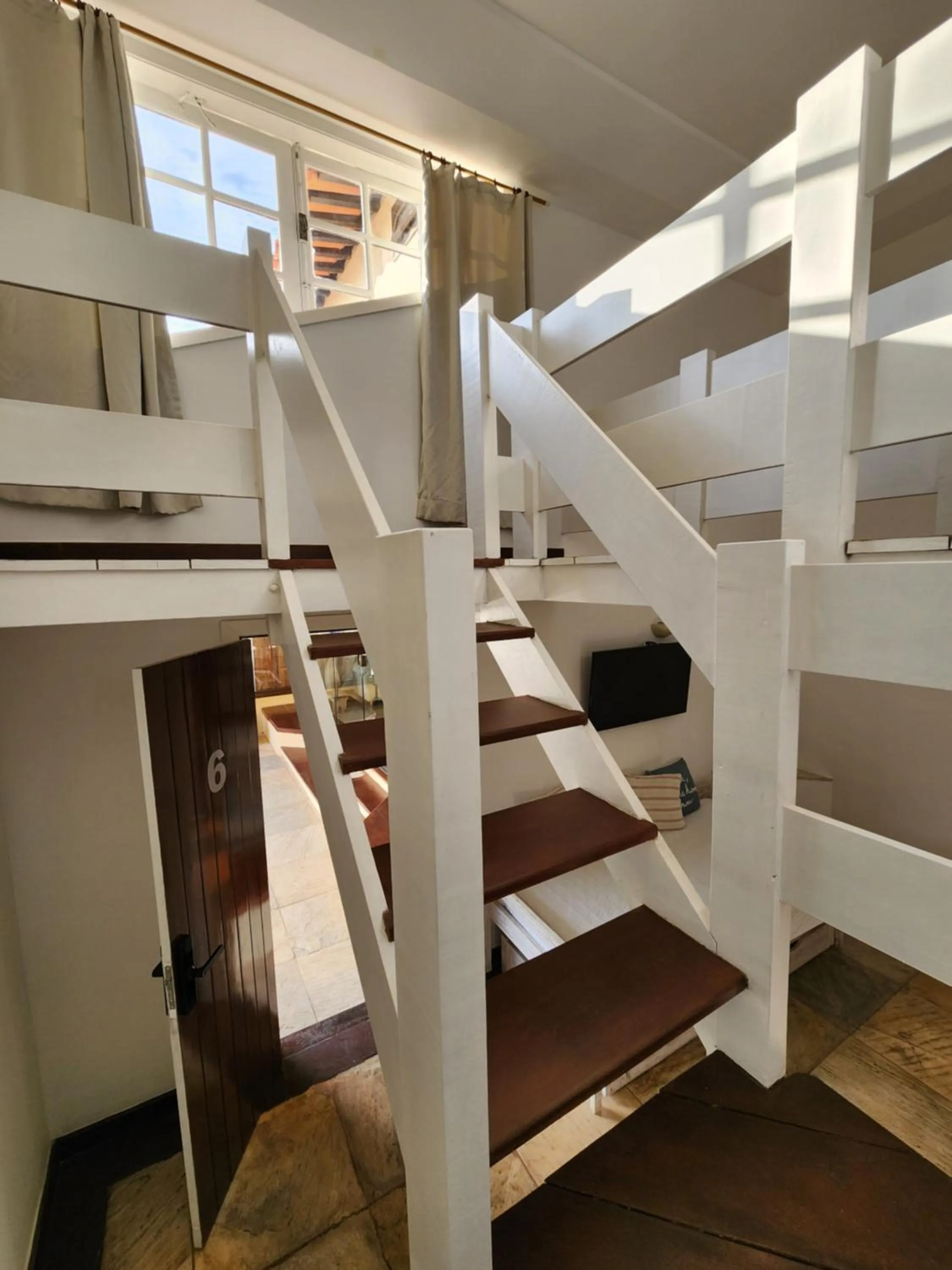 Photo of the whole room, Bed in Pousada Dreamland Buzios