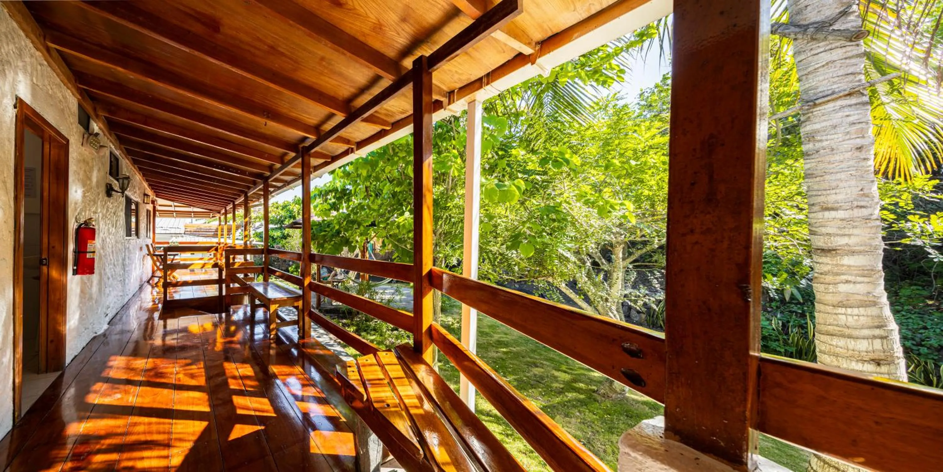 Day in La Peregrina Galapagos B&B