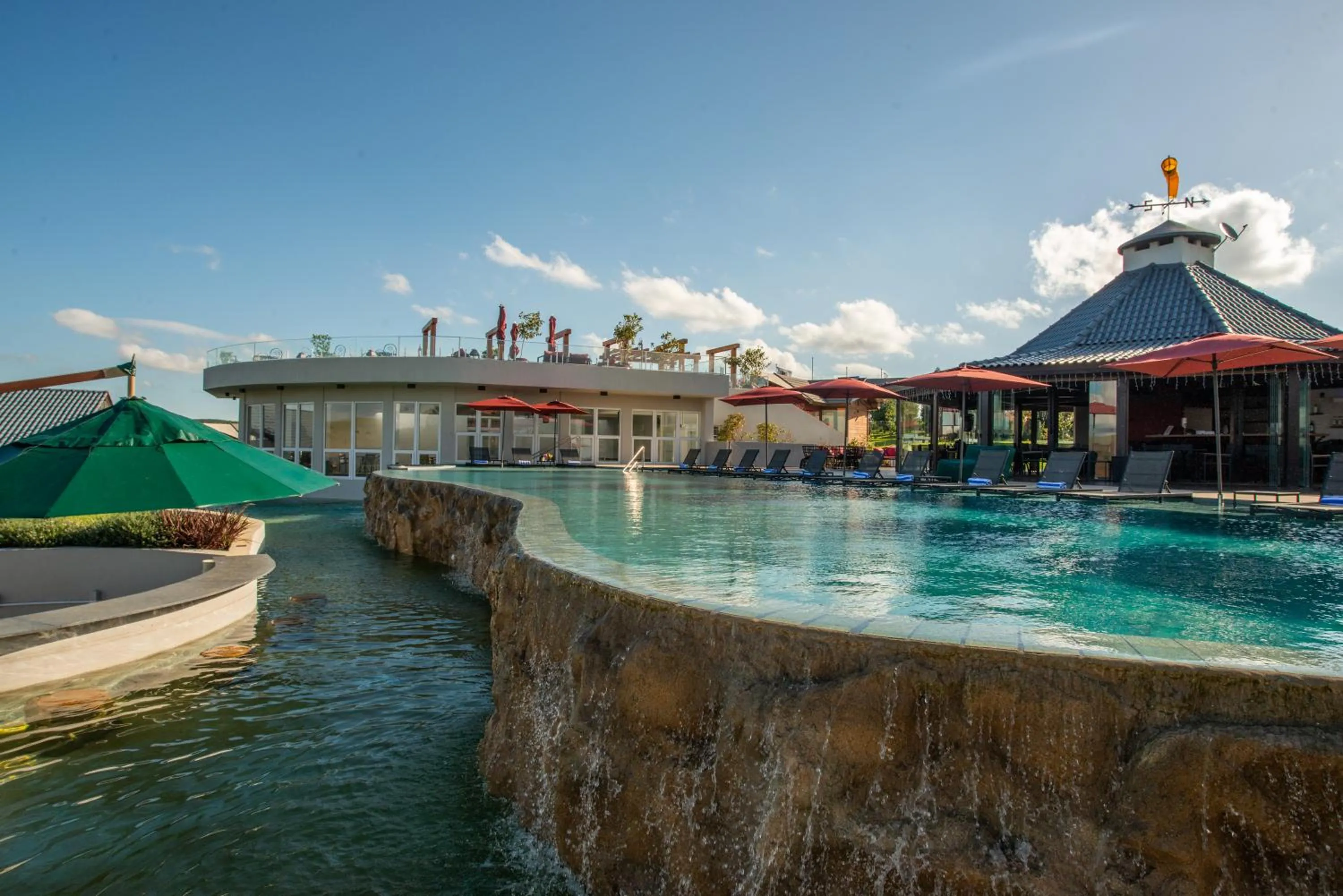 Pool view in Divisa Experience Resort