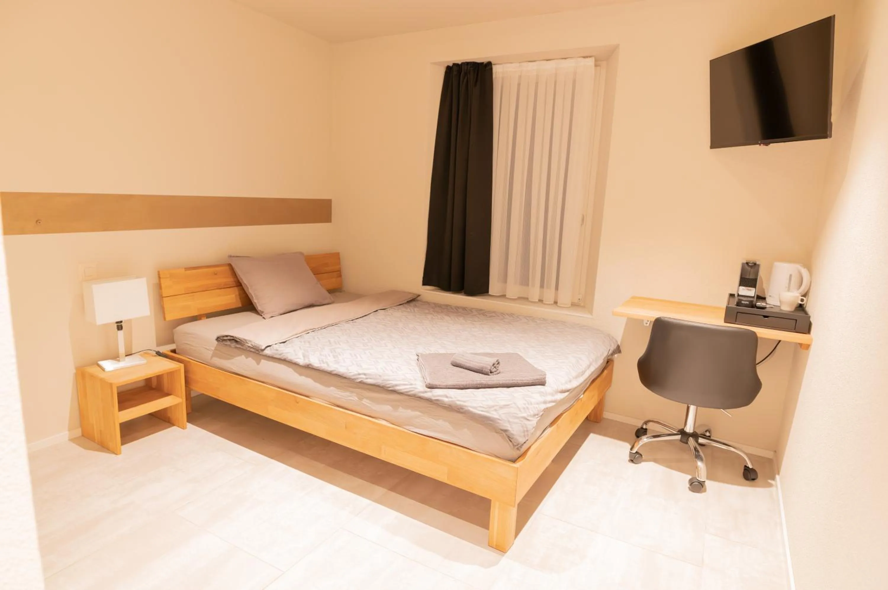 Bed in Hotel Rütli am Bahnhof Rüti ZH