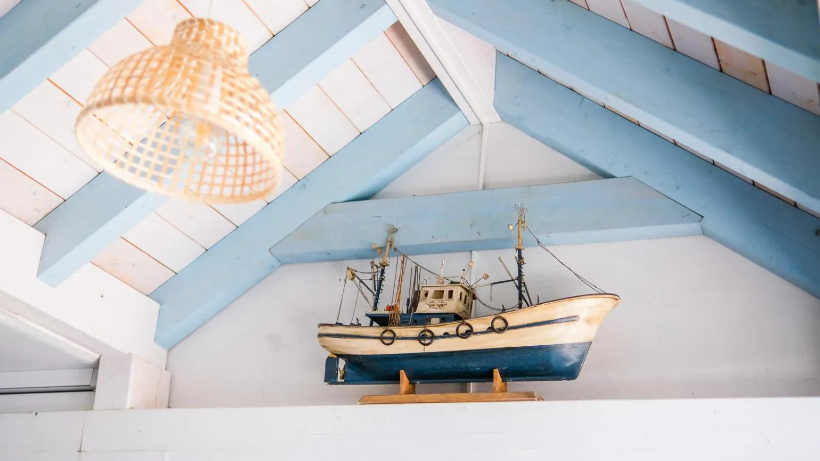 Restaurant/places to eat in Hotel La Torre