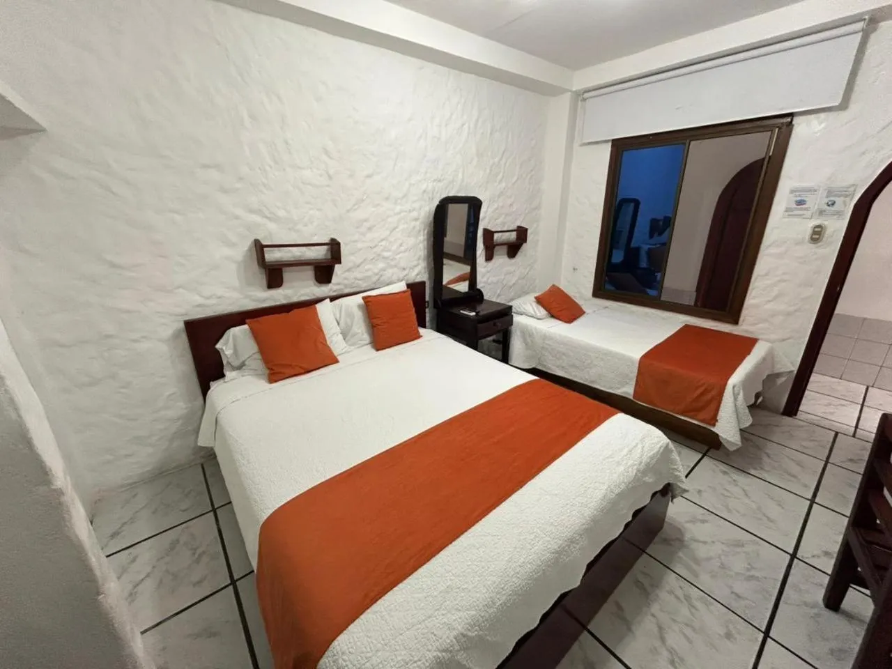 Bed in Hostal Sir Francis Drake