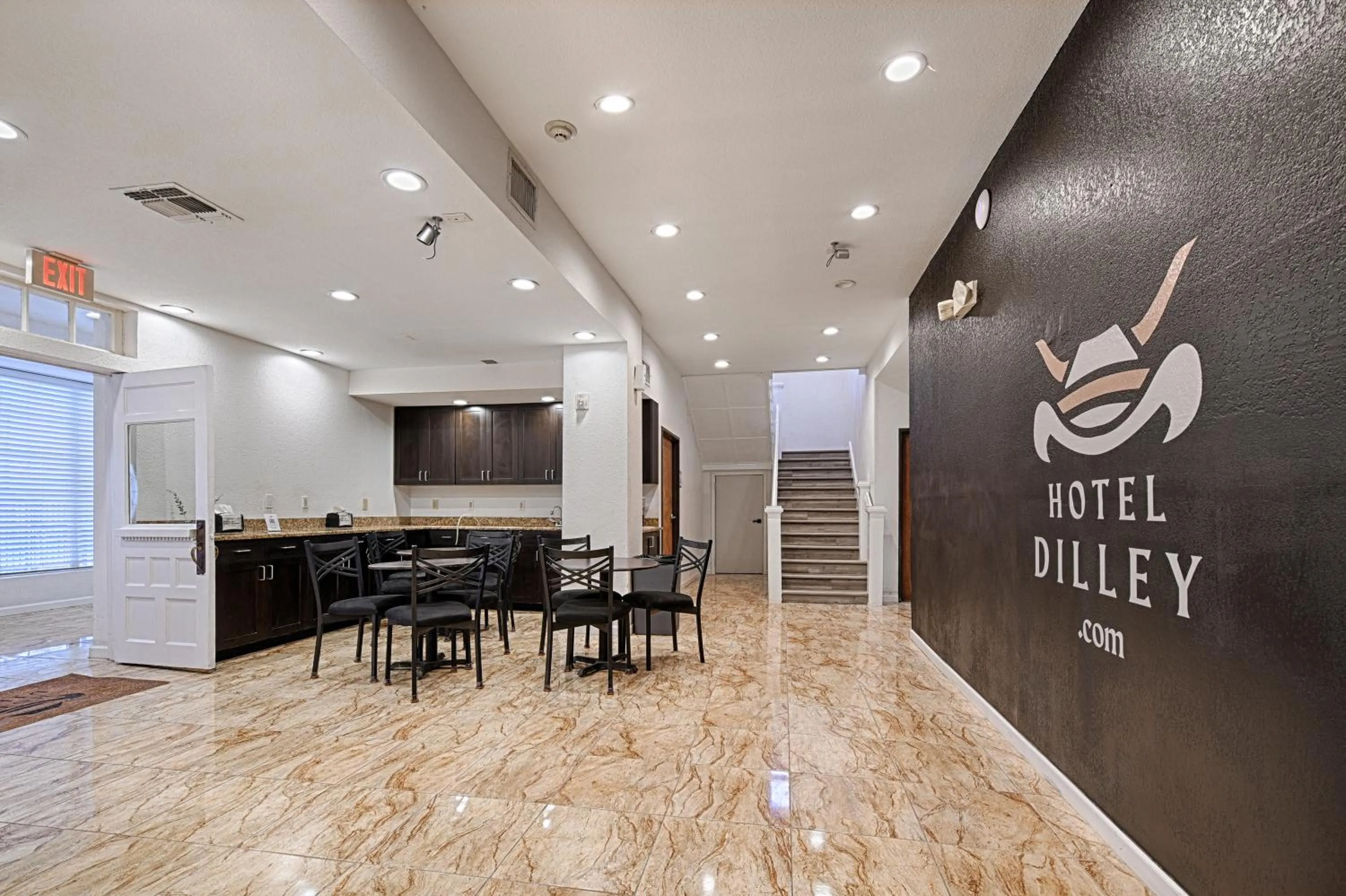 Lobby or reception in Hotel Dilley Grand