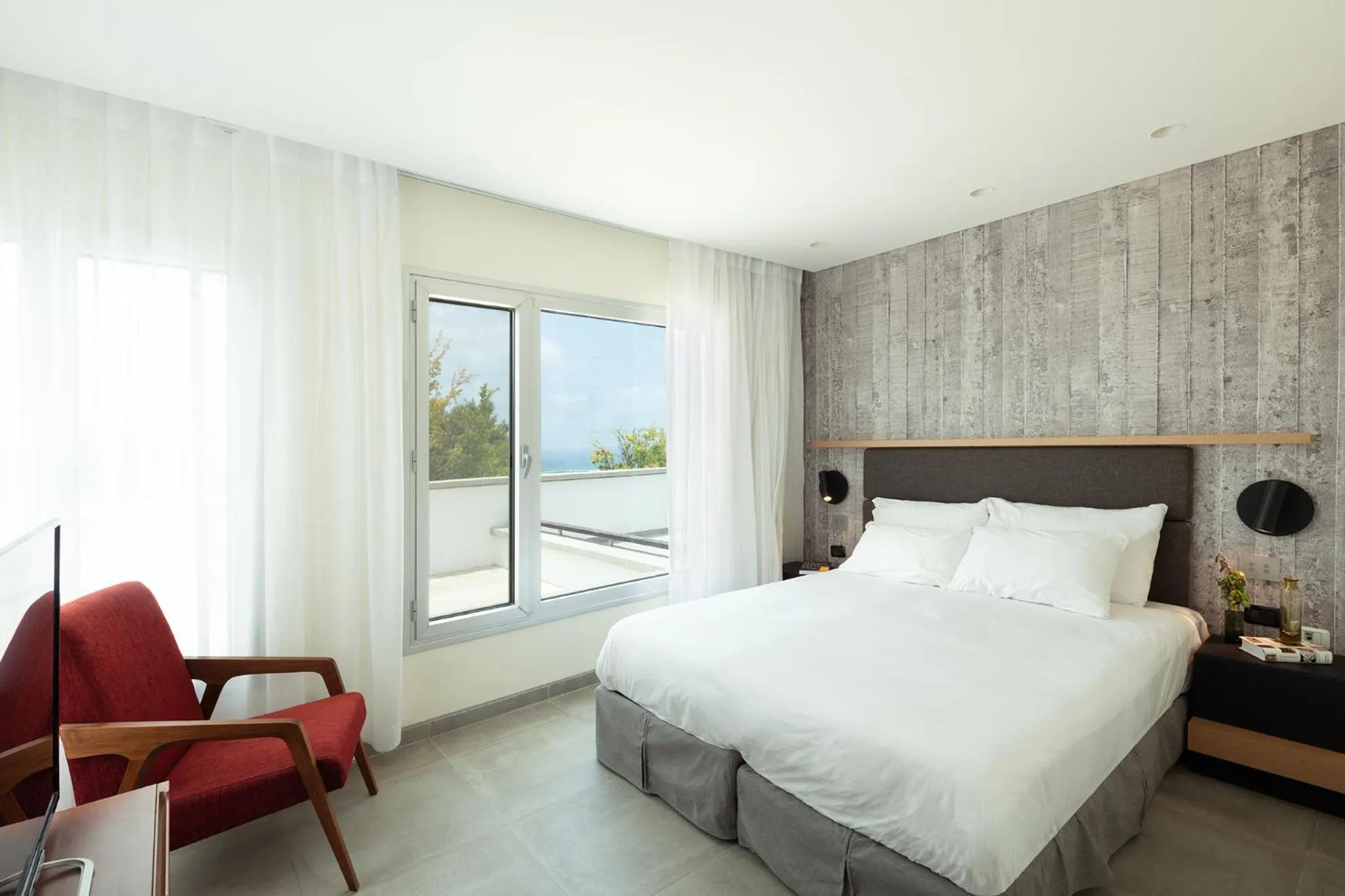 Bed in Elma Hotel and Art Complex